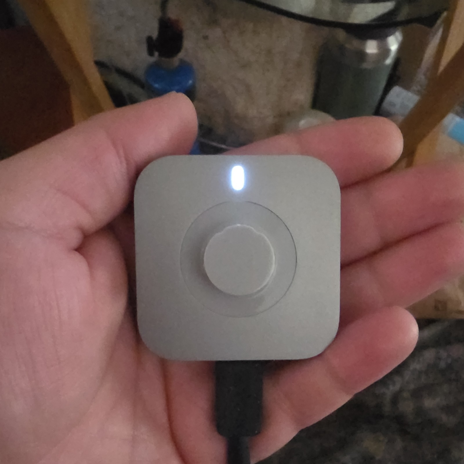 Oura Ring Charging Dock Size 6 USB-C Magnetic Charging LED Indicator Gray