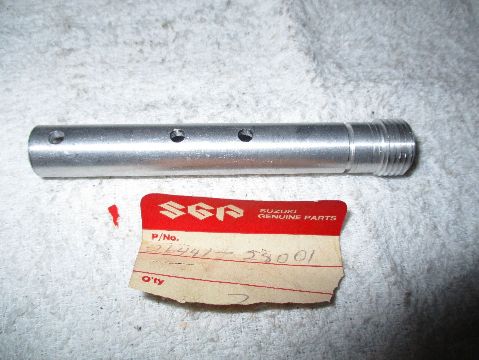 SUZUKI TC125 TS125 TACHOMETER TACH SLEEVE TC TS 125 26441-28002 kc