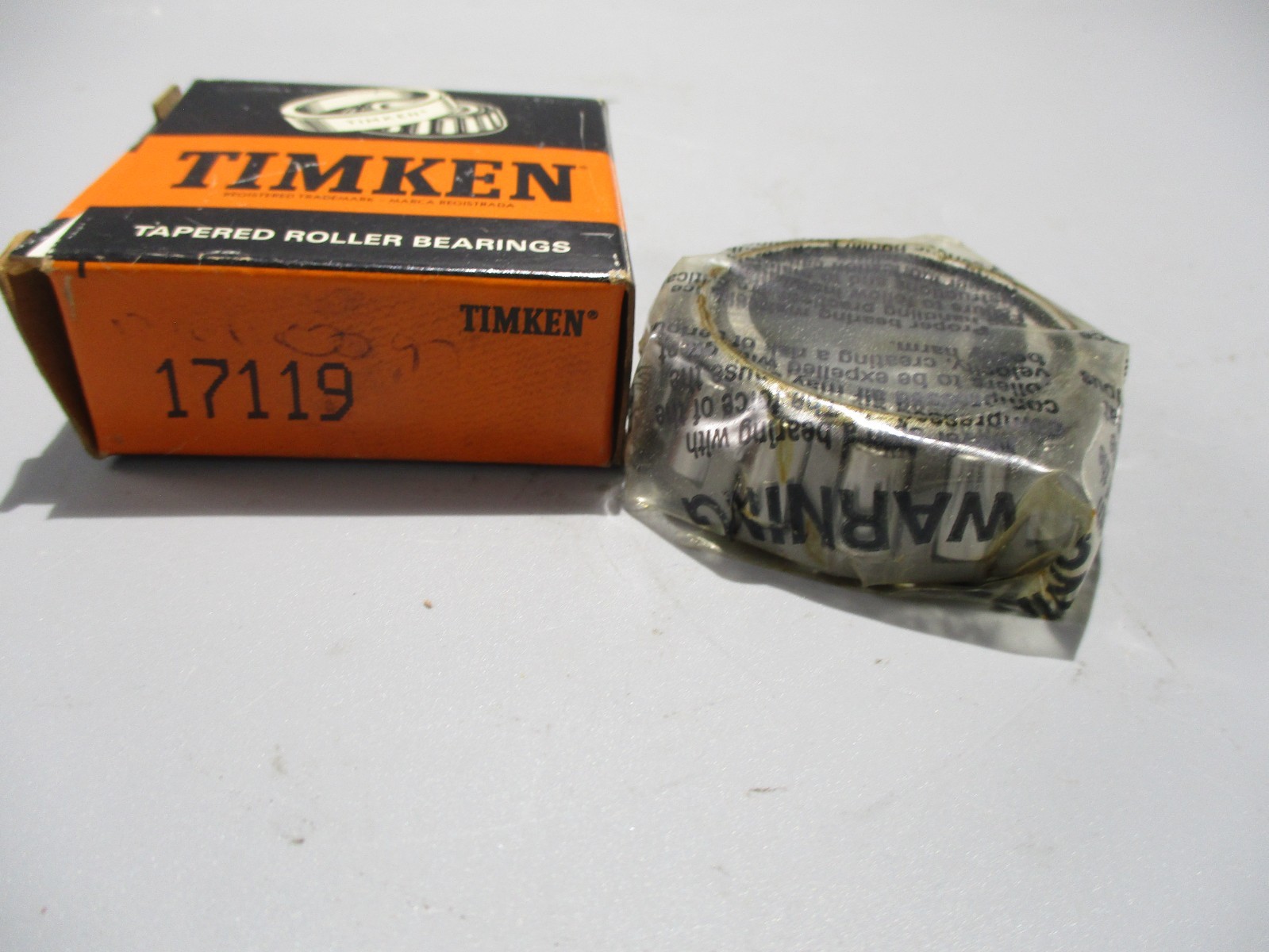 NEW TIMKEN 17119 TAPERED ROLLER BEARING CONE