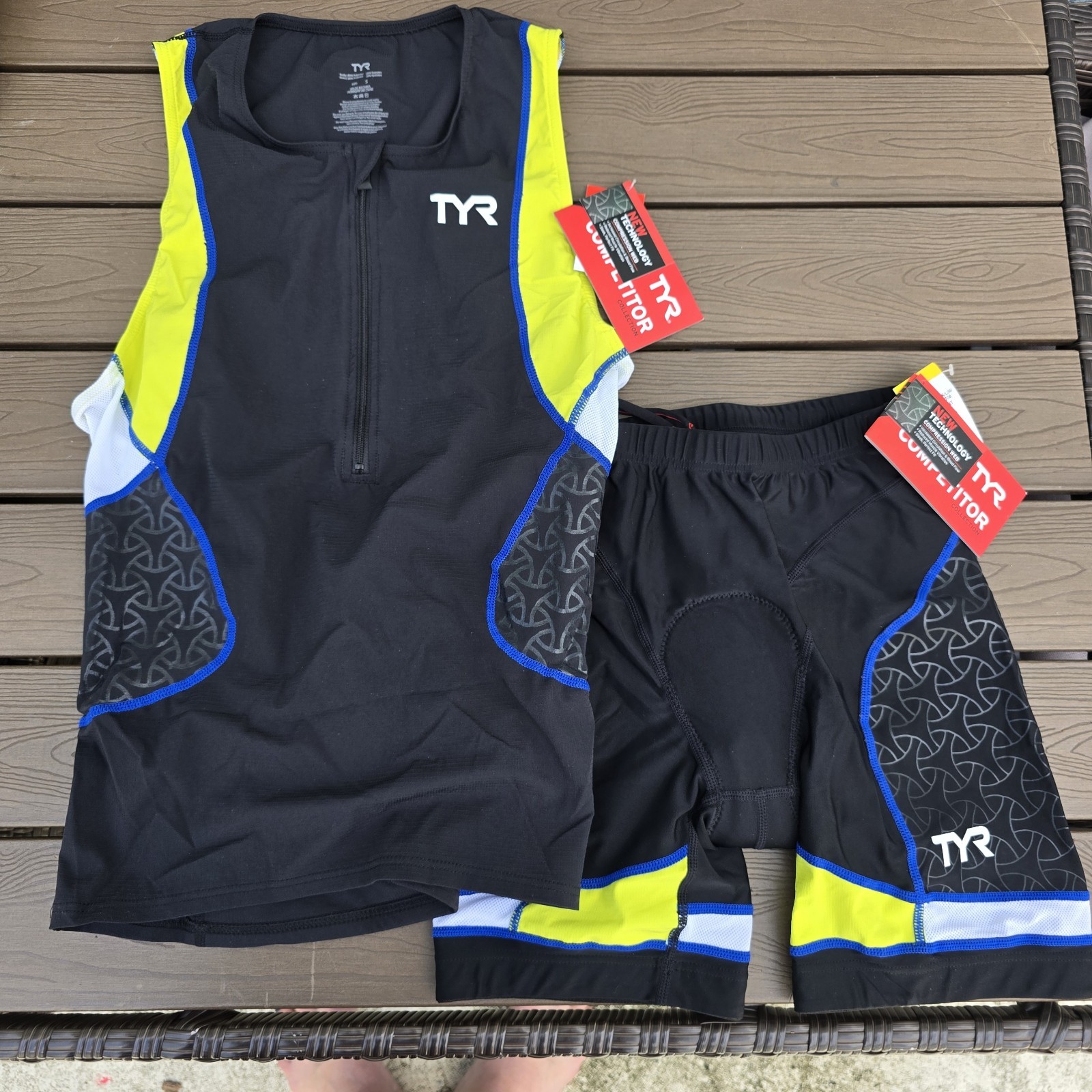 TYR Men Black/Neon/blue 2 Pc Triathlon Tank XS & 7 In. Padded Short XS New