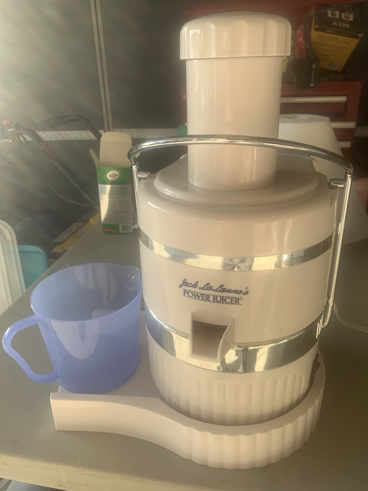 Jack LaLanne Power Juicer Centrifugal Electric Juicer White Base Pitcher