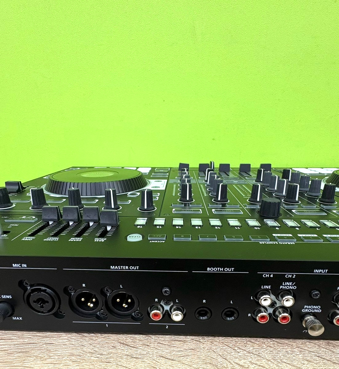Roland DJ-808 DJ Controller Used Tested