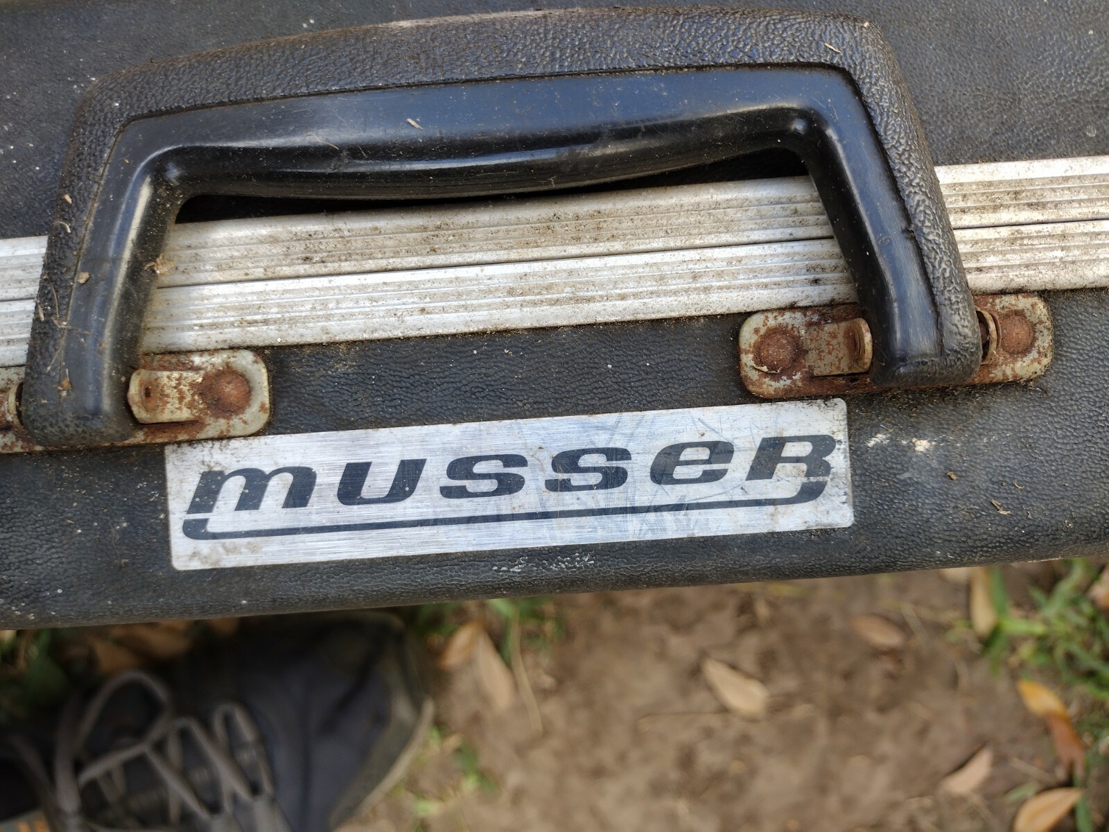 VINTAGE MUSSER 30 KEY STUDENT XYLOPHONE WITH CASE