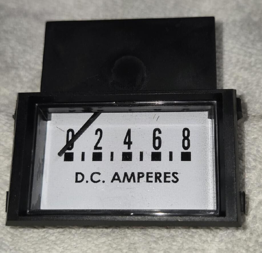 BATTERY CHARGER AMP METER 0-8A INVERTED MOUNT SNAP-IN for SCHUMACHER CHARGERS