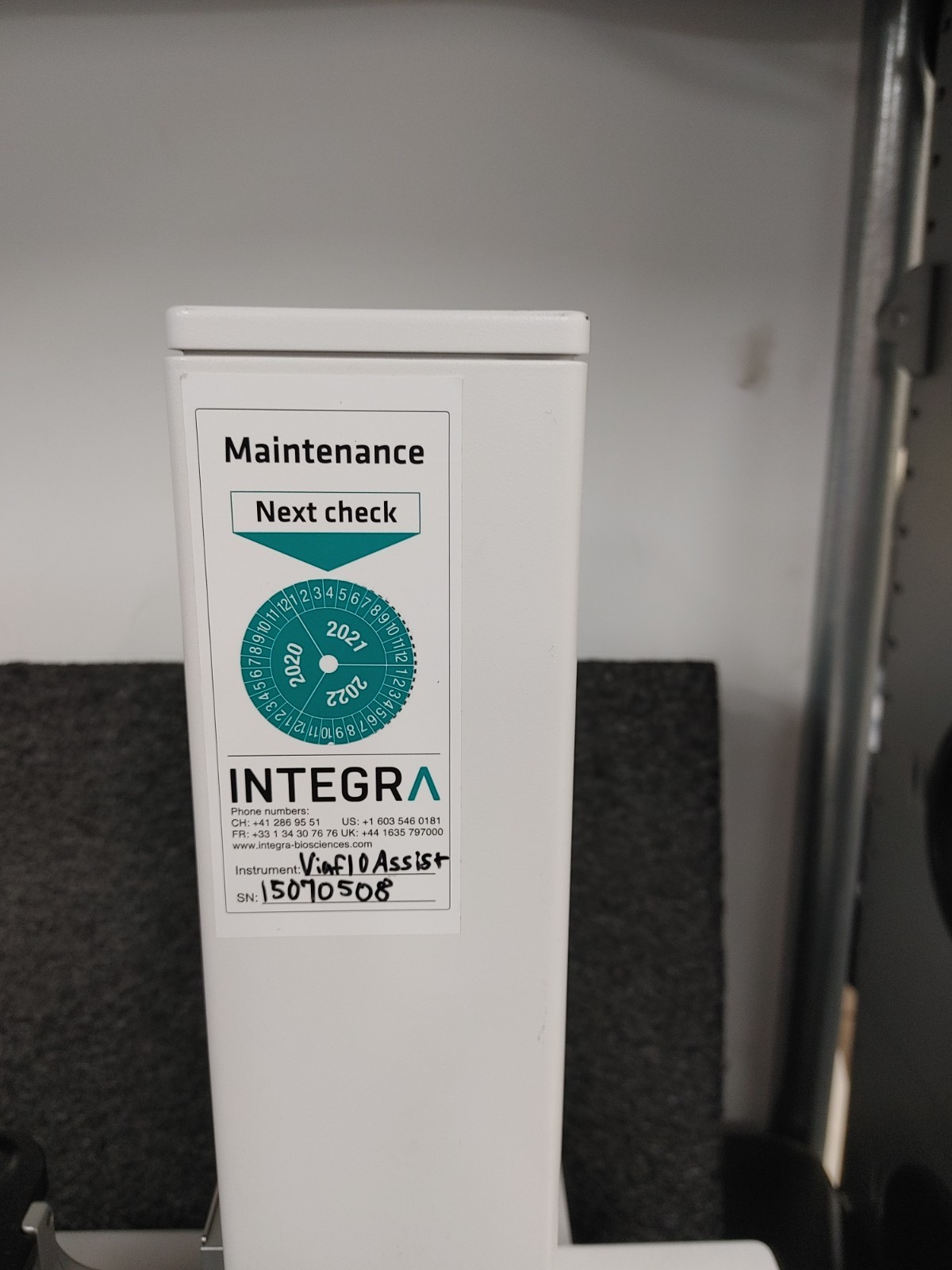 INTEGRA VIAFLO ASSIST Automating Multichannel Pipette