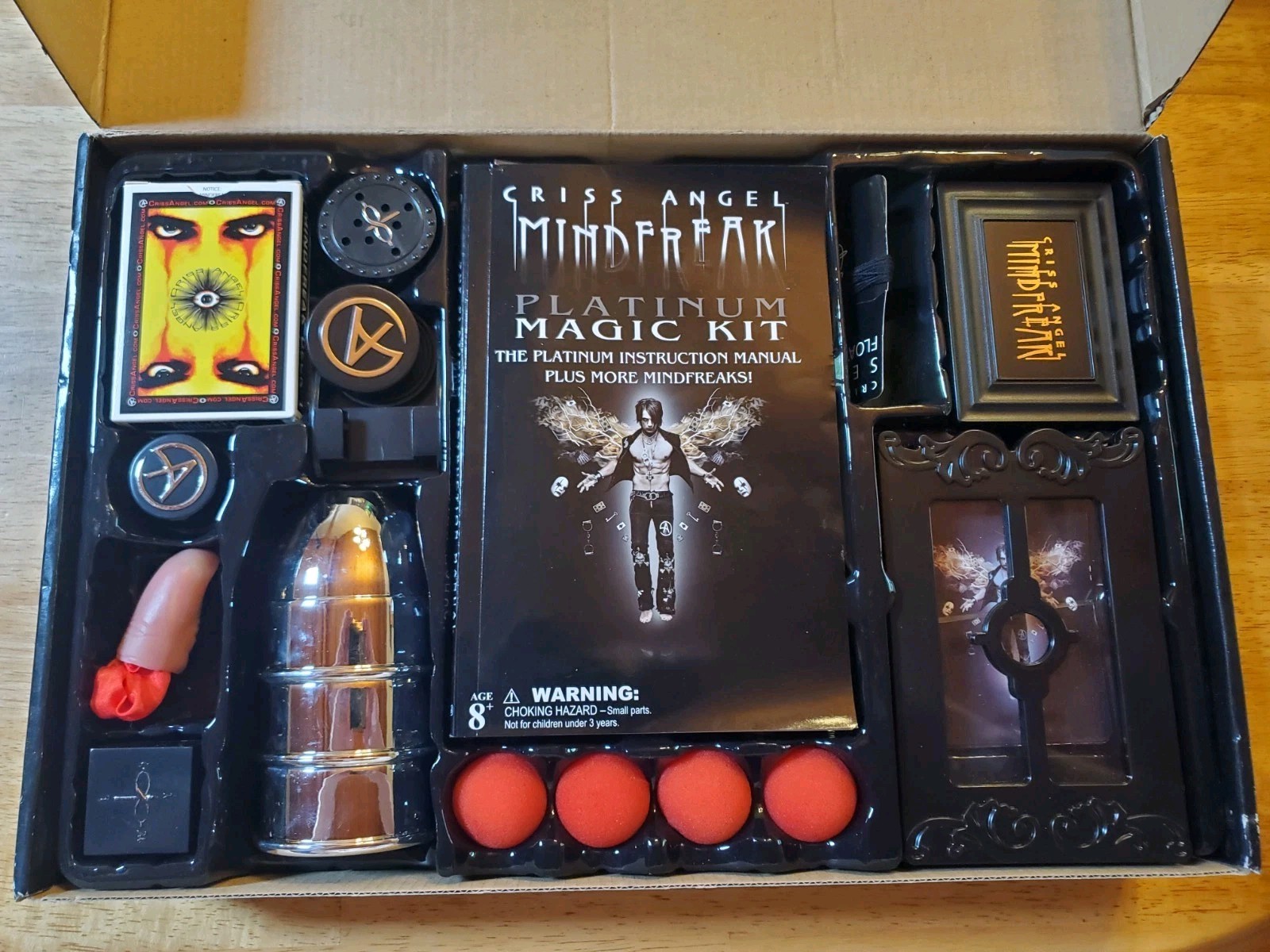 Criss Angel Mindfreak Platinum Magic Kit 350+ Tricks DVD Included Excellent