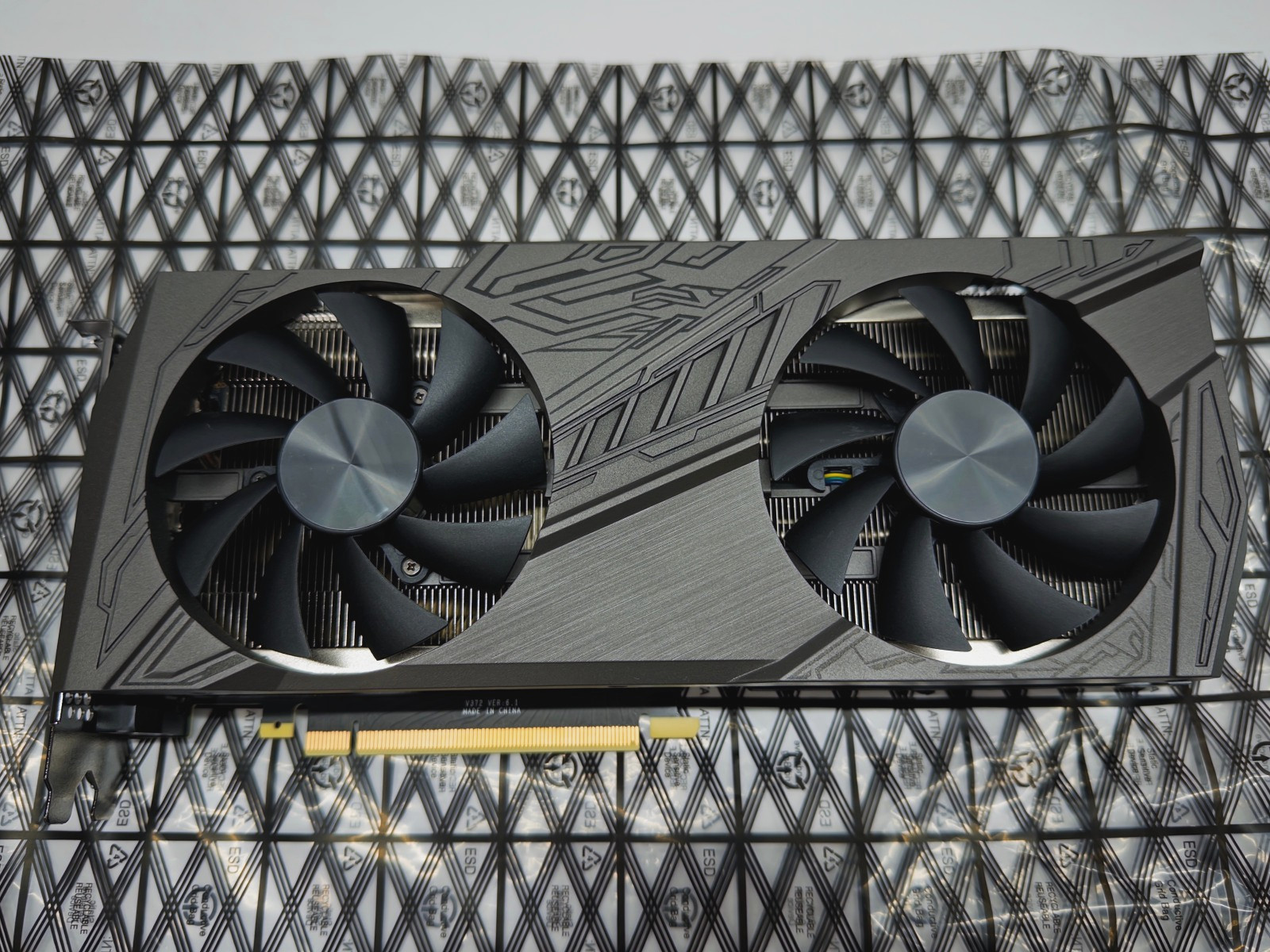 Lenovo GeForce RTX 2080 SUPER 8GB GDDR6 250W TDP PCIe Gen3 x16 GPU Graphics Card