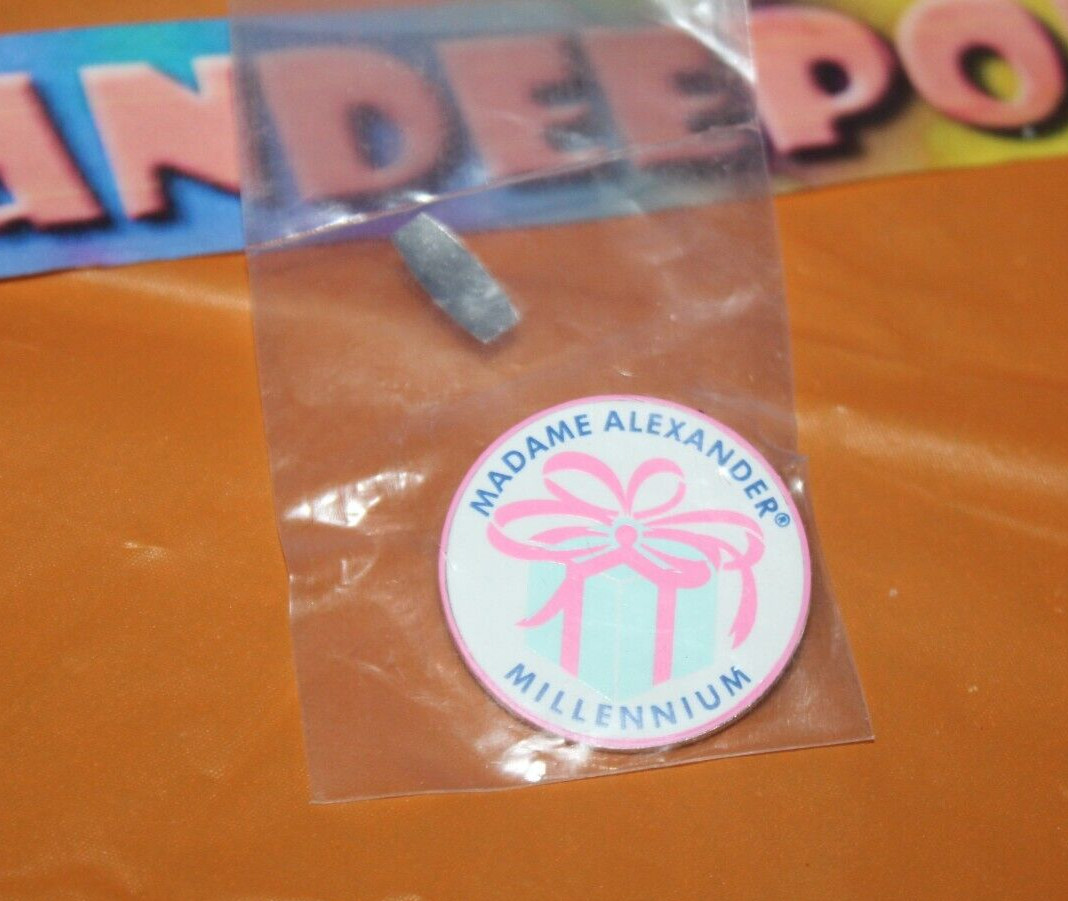 Vintage madame Alexander Millennium Round Lapel Pin In Package