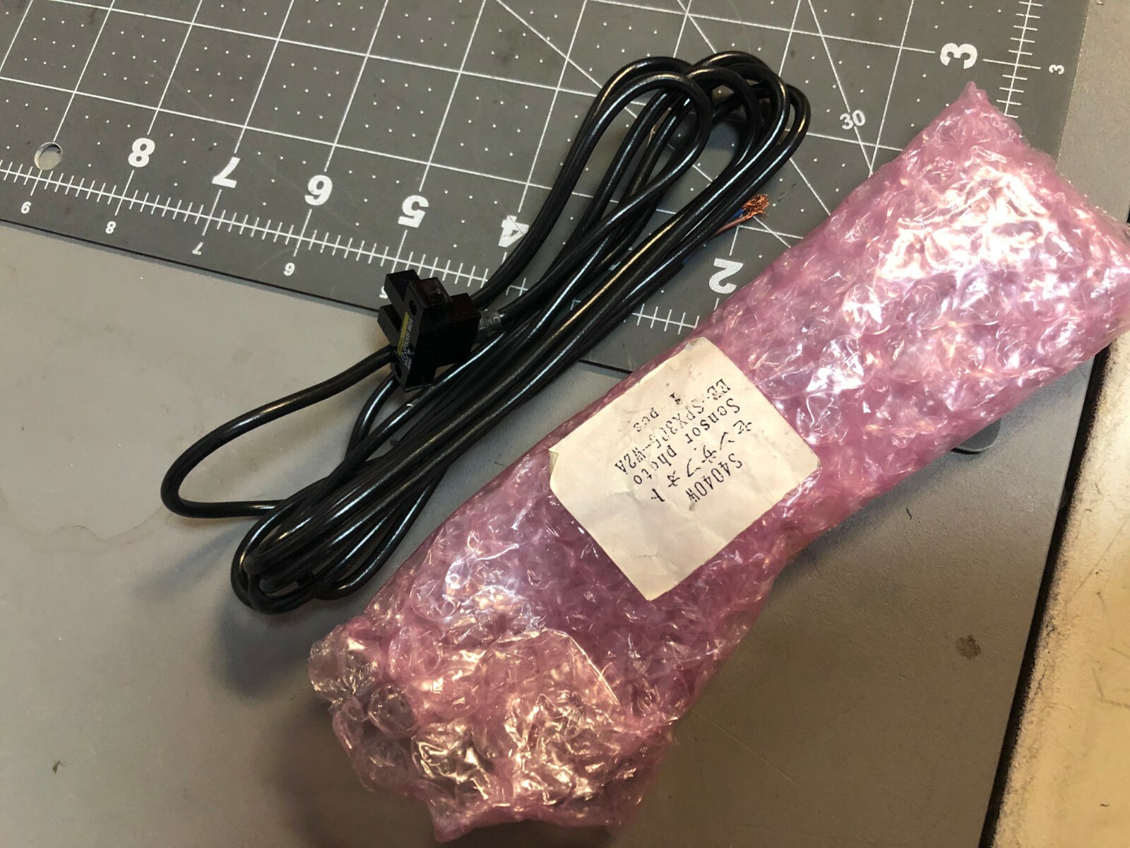 Fuji S4040X Photoelectric Sensor EE-SPX306-W2A