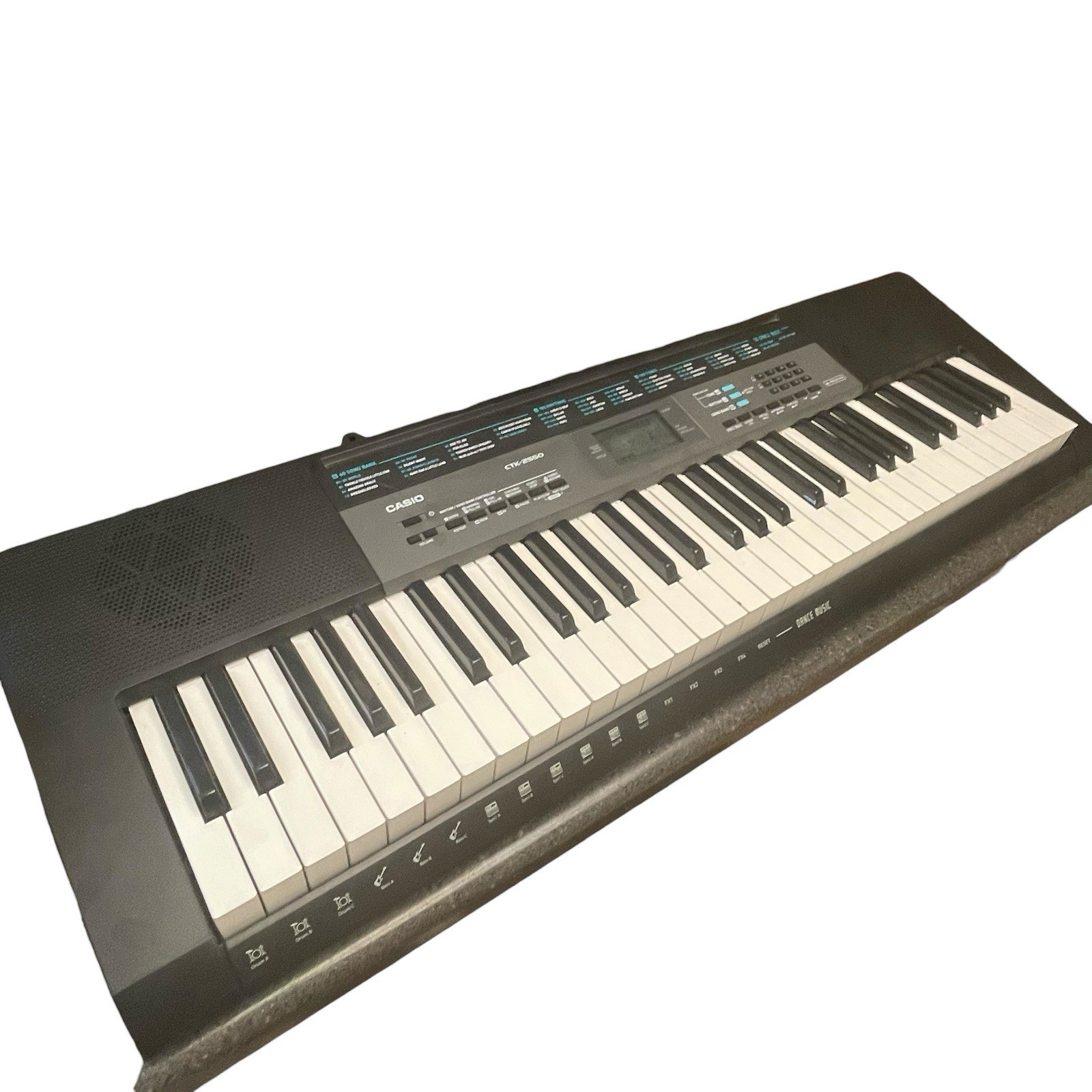 CASIO Electronic Keyboard Piano 61 Key CTK-2550