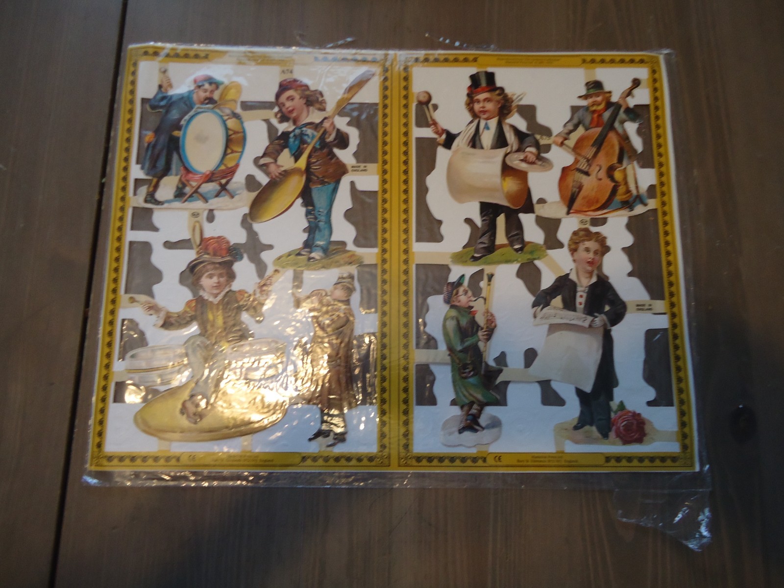 Mamelok Press Vtg Victorian Style Die Cut Paper Scraps 4 Panels A 74 A 75 People