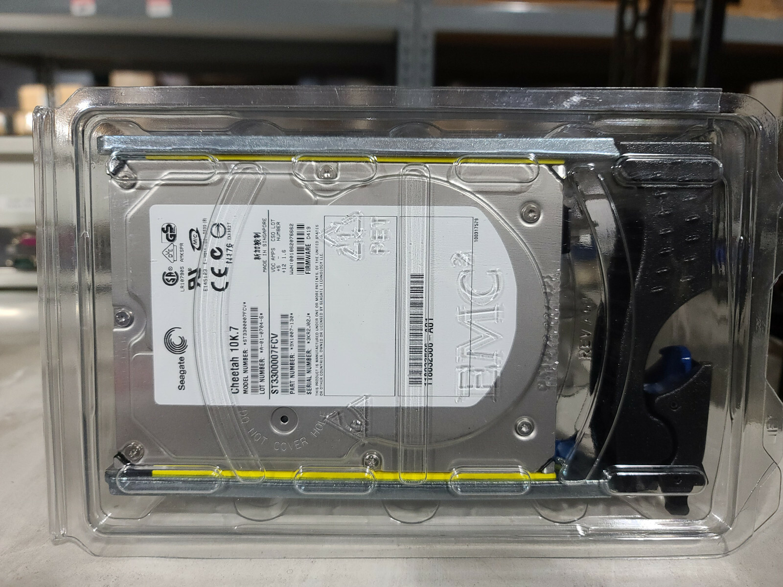 New EMC ST3300007FCV 118032506-A01 005048582 300GB FIBRE CHANNEL 10000RPM 3.5''
