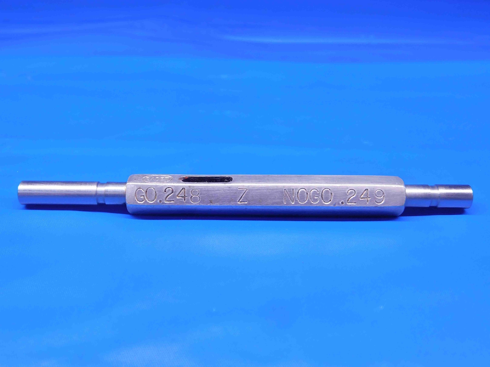 .2480 & .2490 CL Z PIN PLUG GAGE GO NO GO .2500 -.0010 1/4 6.299 mm .248 .249
