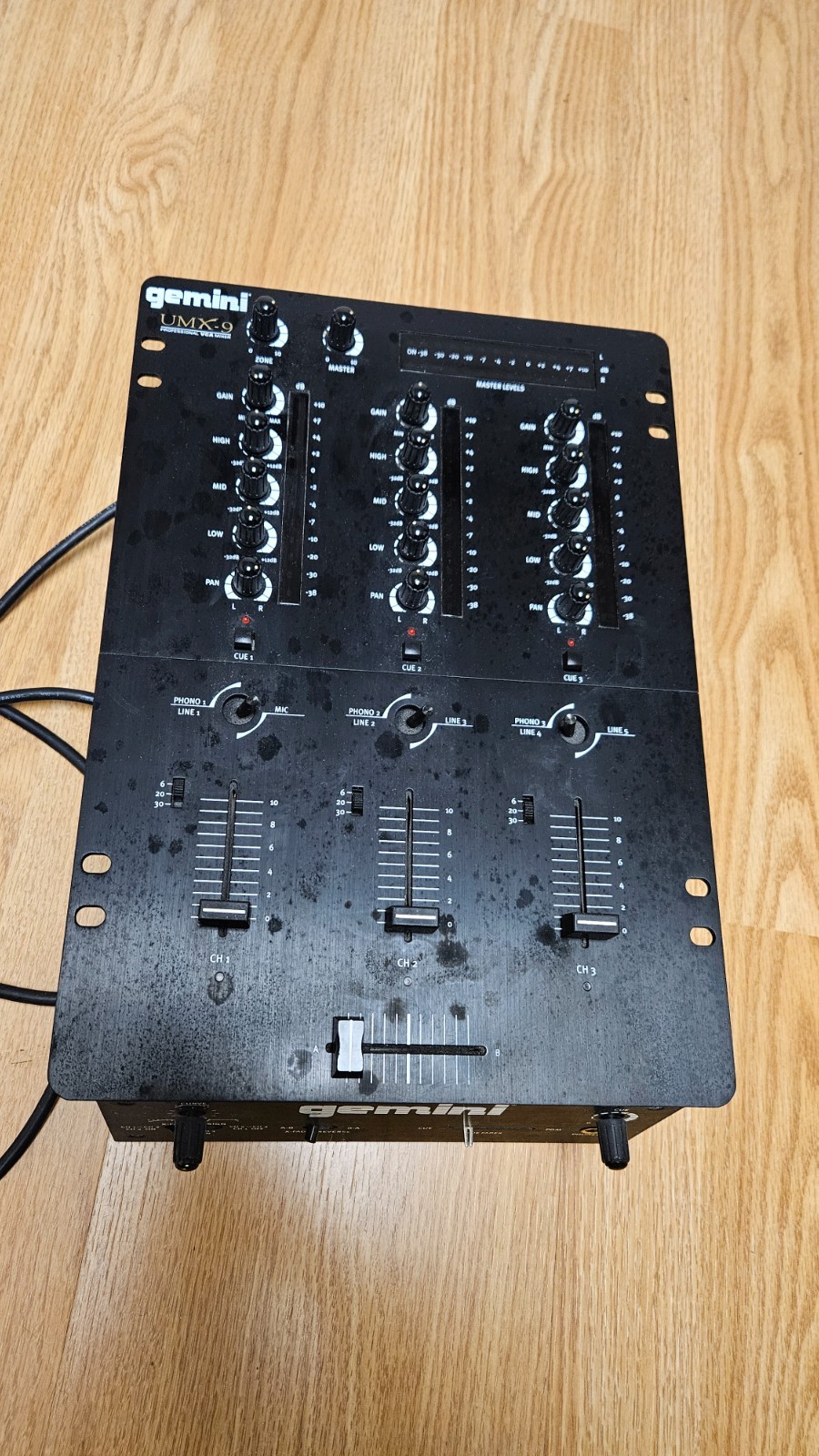GEMINI UMX-9 3 Channel DJ Mixer Tested