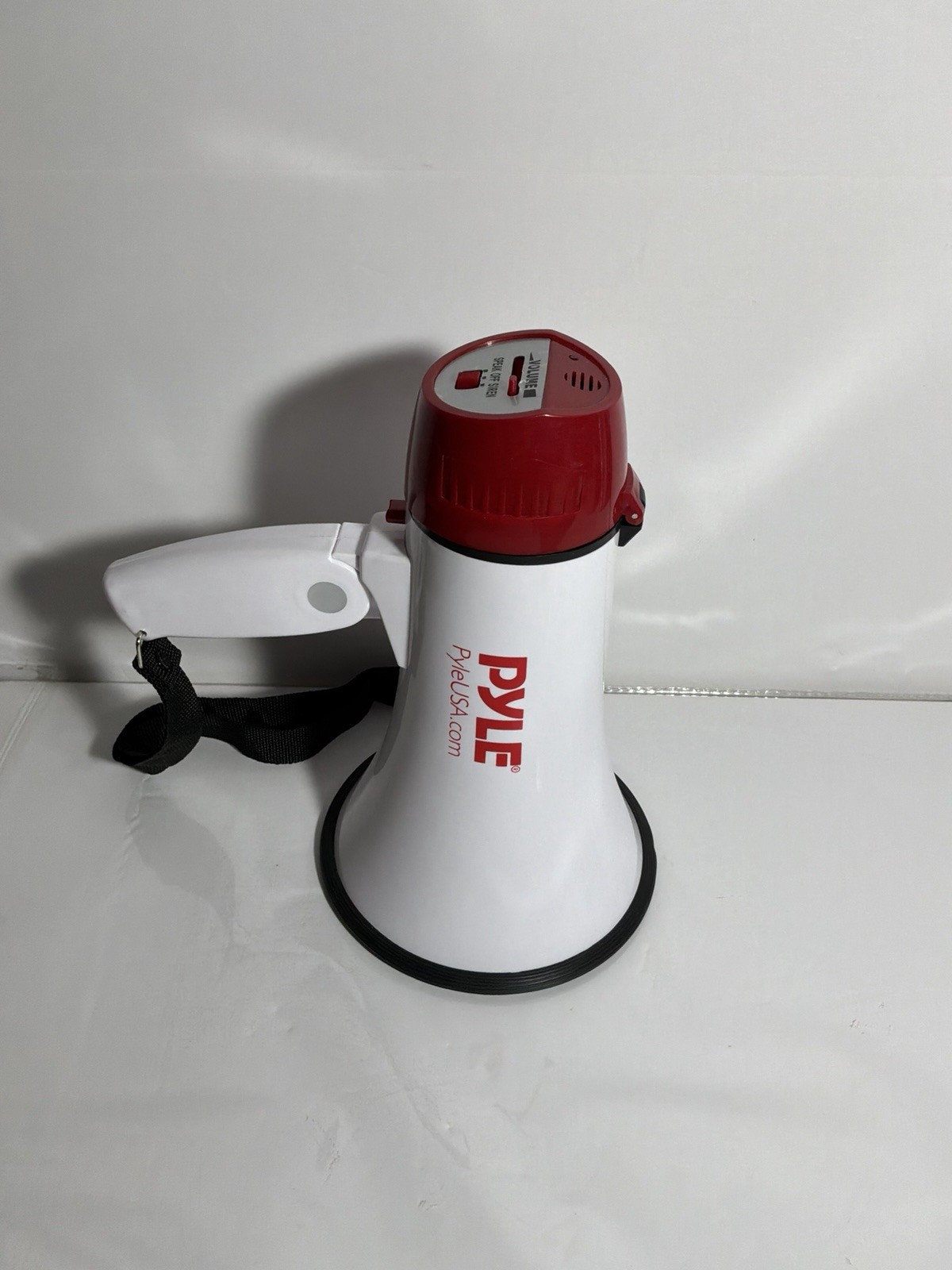 Pyle White Red Megaphone Portable Handheld Voice Amplifier Loudspeaker **READ