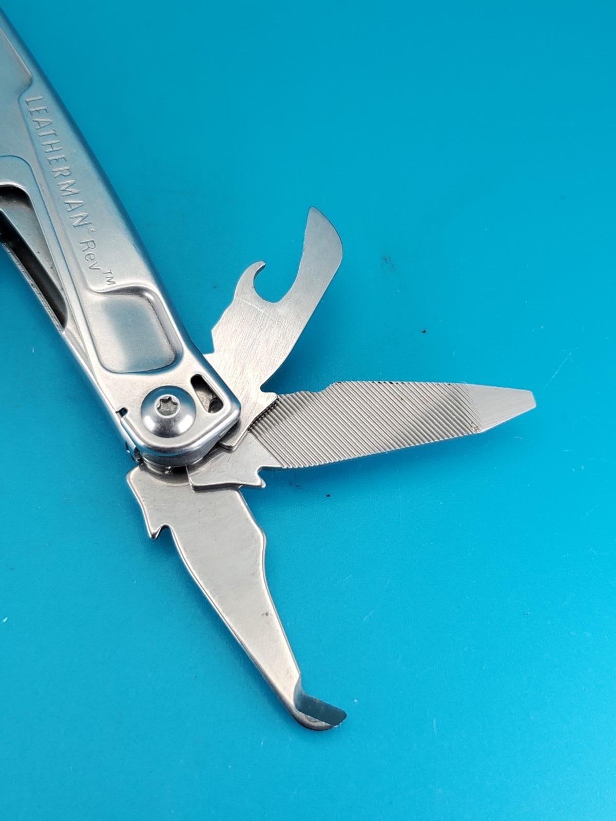 Leatherman Rev 3.8" Multi-Tool, Stainless!