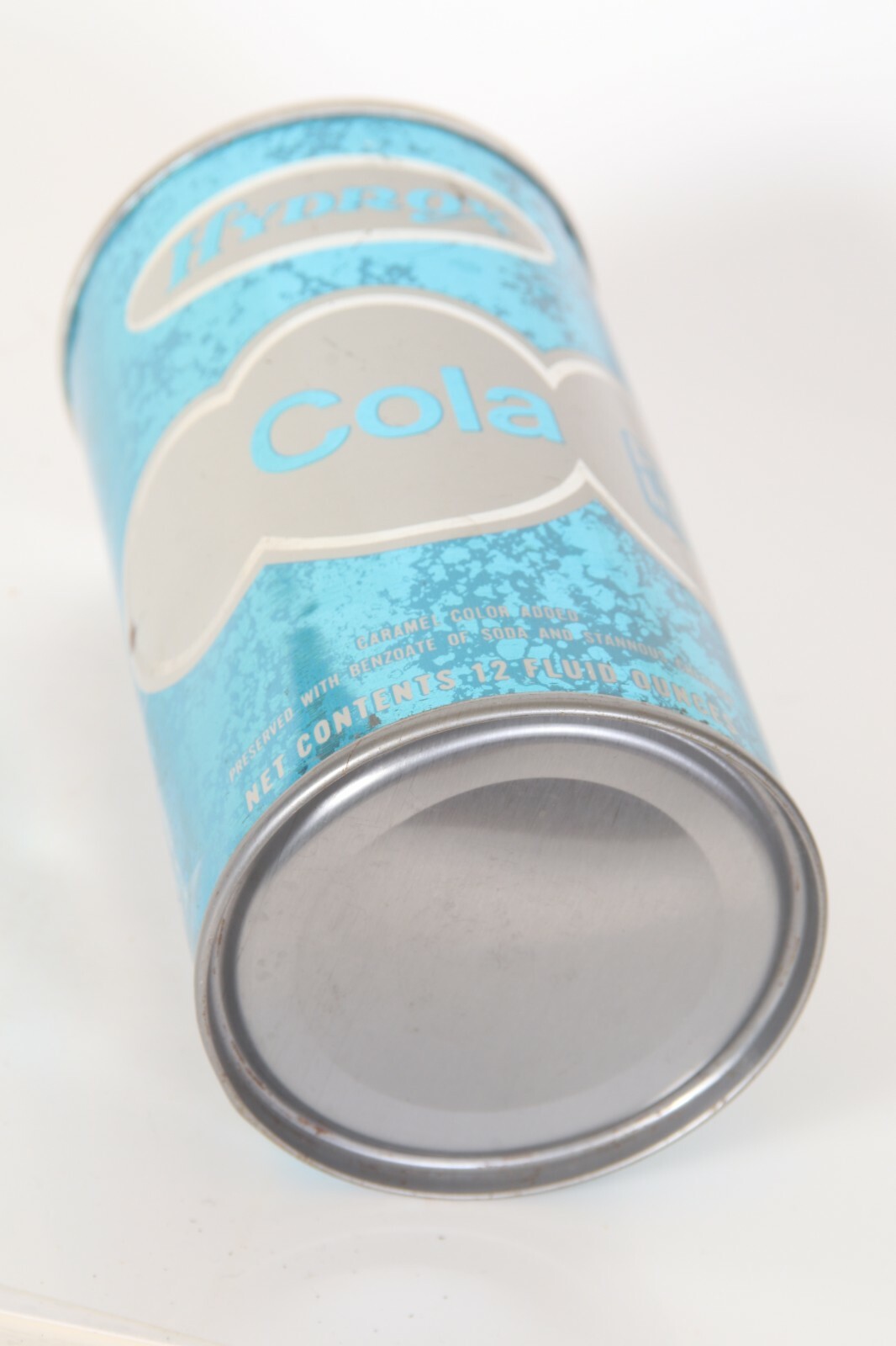 Hydrox Cola soda can