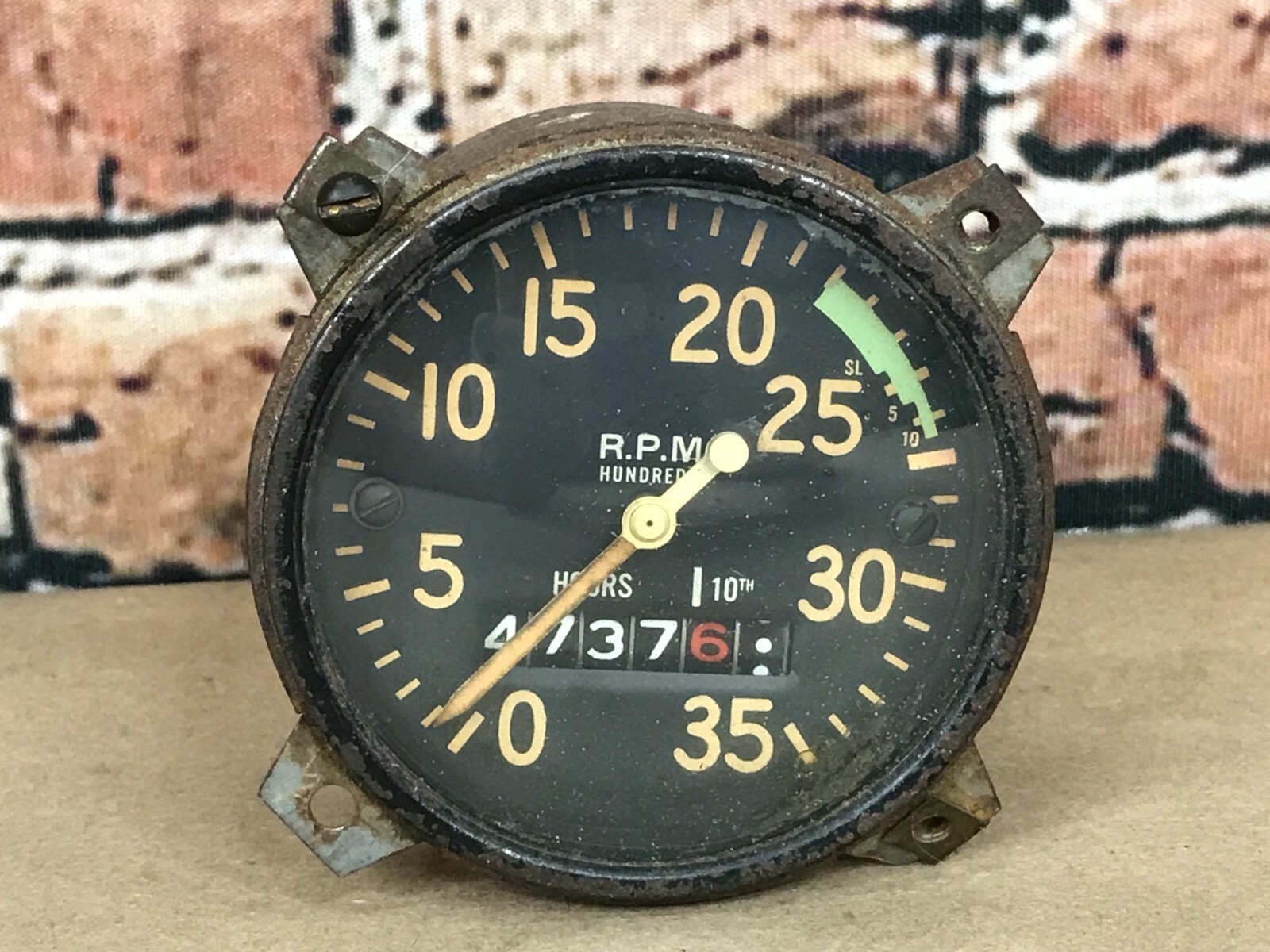 Vintage 1958 Cessna Tachometer Aircraft Indicator Gauge