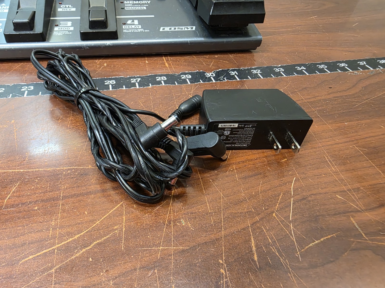 Boss ME-80 Guitar Multiple Effects Pedal Preamp