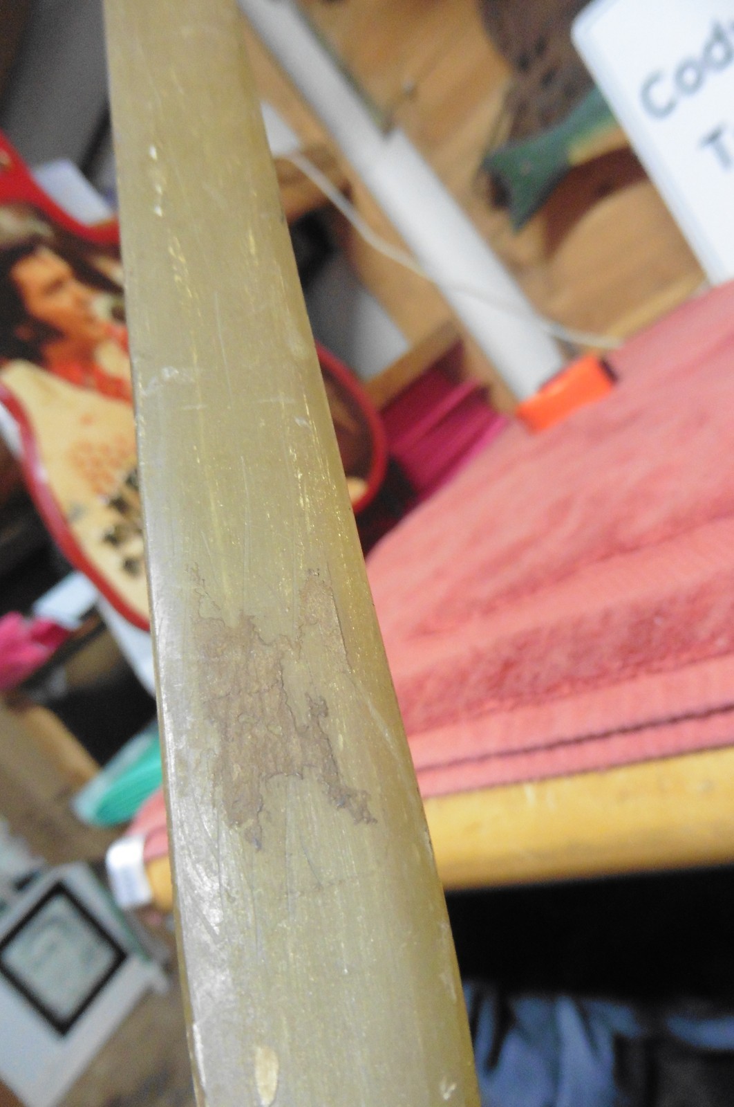 Vintage bow 32 54"