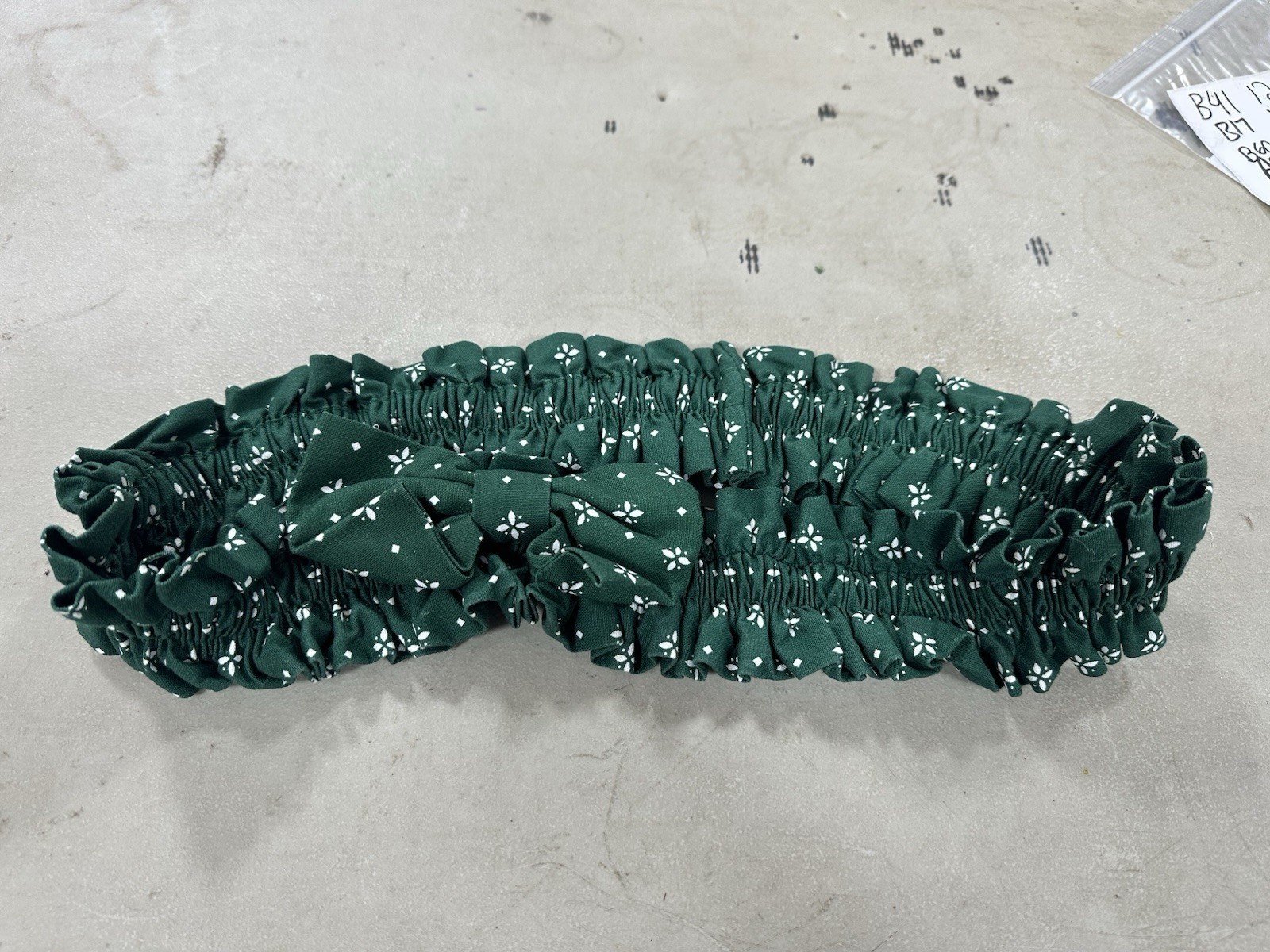 Longaberger Basket Garter, Green And White B56