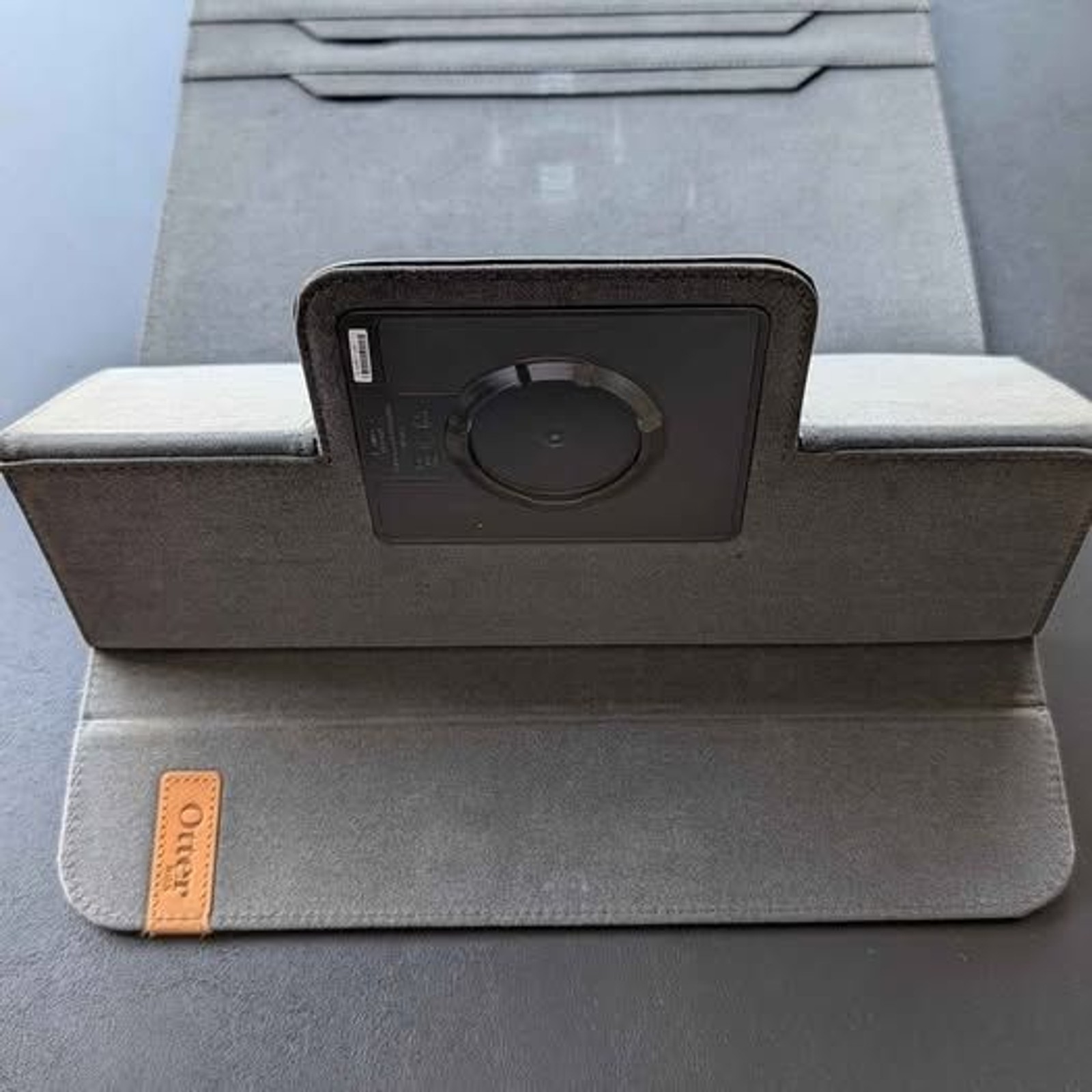 Black Otter Box Tablet Folio Case
