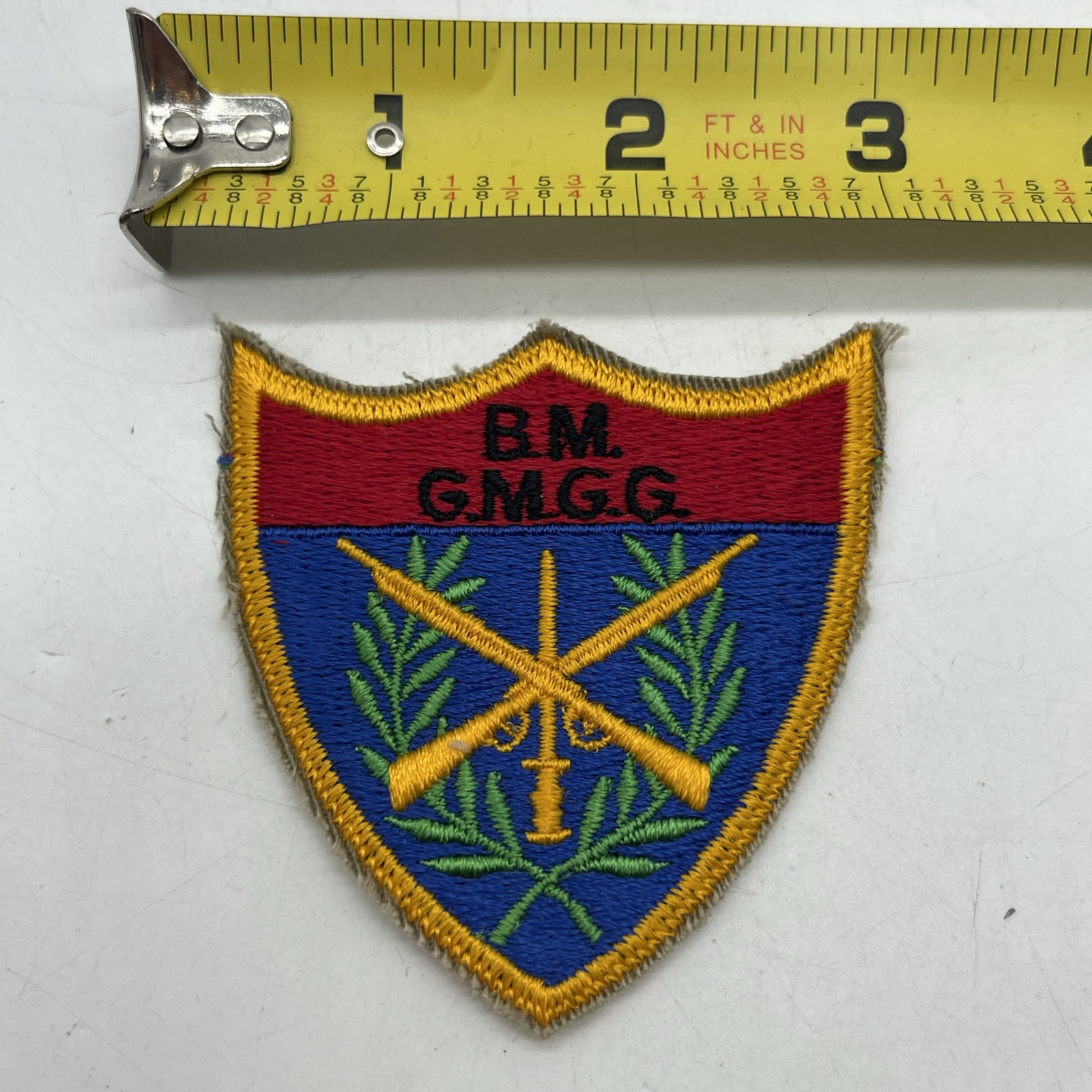 Guatemalan Military Army Infantry B.M. G.M.G.G. Shield Rifle Cross Sword 3” Cut
