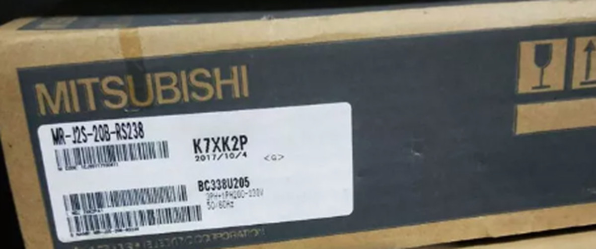 NEW MITSUBISHI AC SERVO DRIVER MR-J2S-20B-RS238
