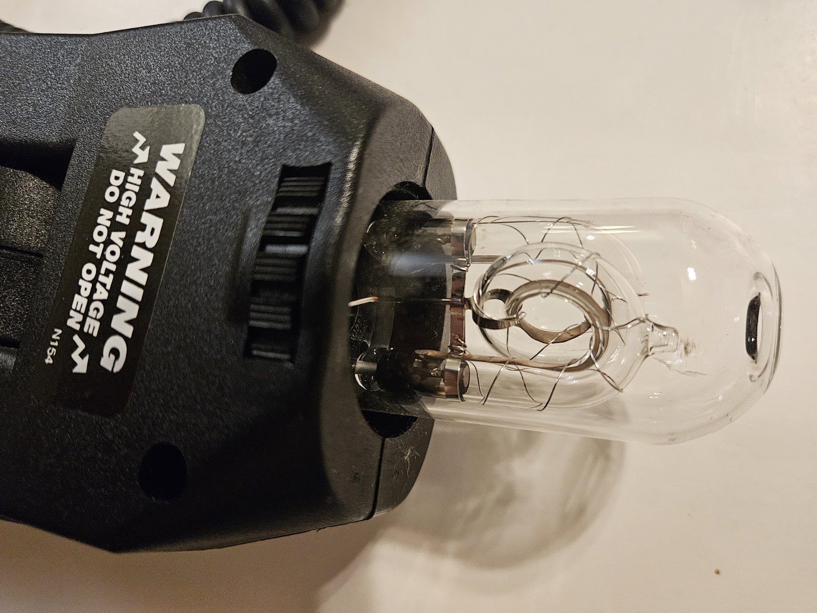 Quantum Qflash T5d-R w/ BULB Professional Camera Flash *UNTESTED*