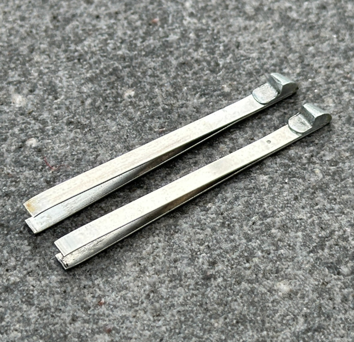 Lot of 2x Rare Vintage Aluminium Tip Tweezers for 58mm Victorinox