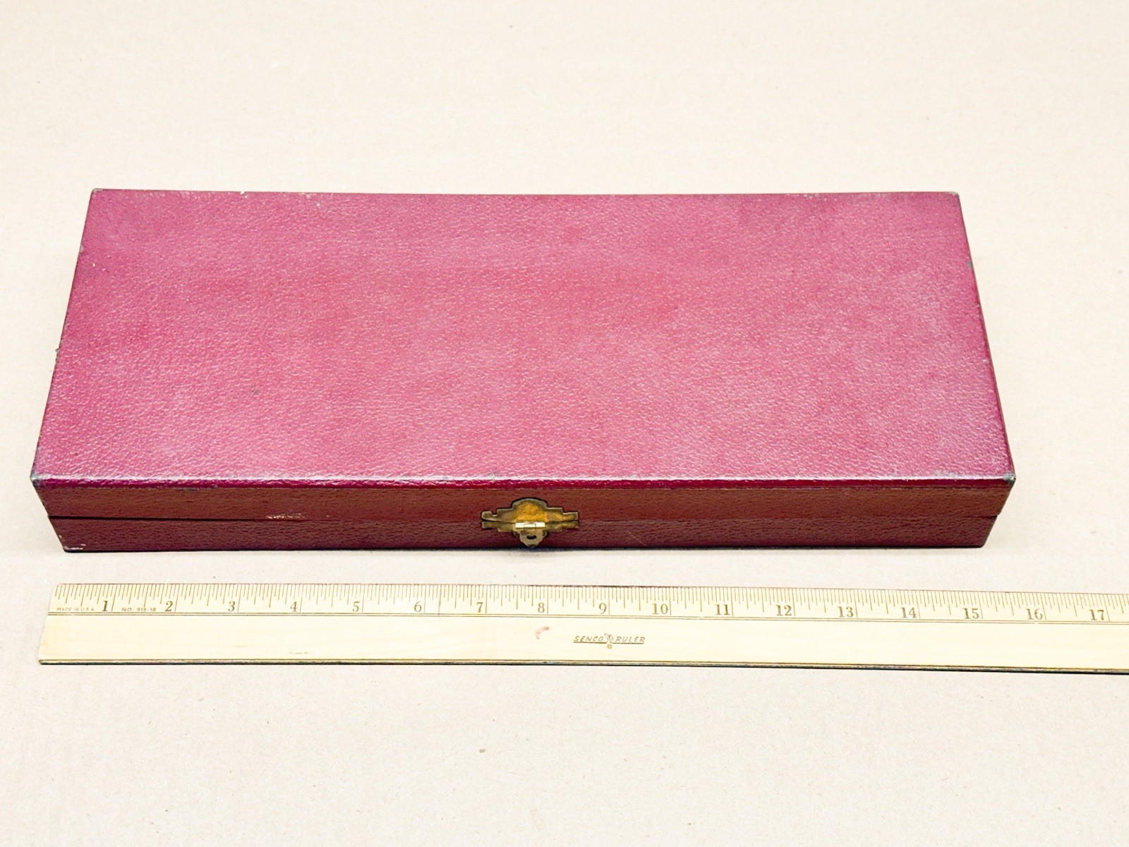 Westall Richardson Carving Set Hollow Ground Sheffield Made Layered Wood Handle