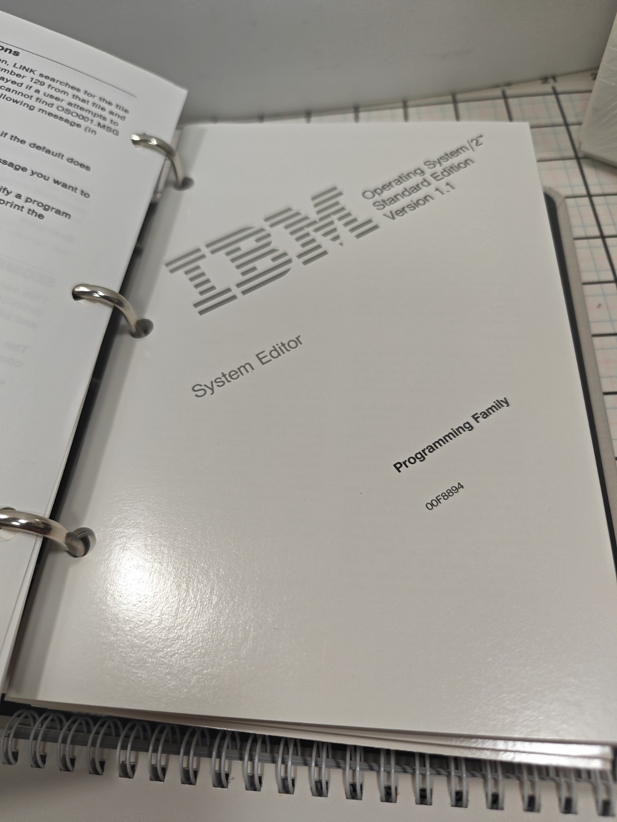 IBM OS/2 Standard Version 1.1 + Operating System/2 Technical Reference Vol. 1