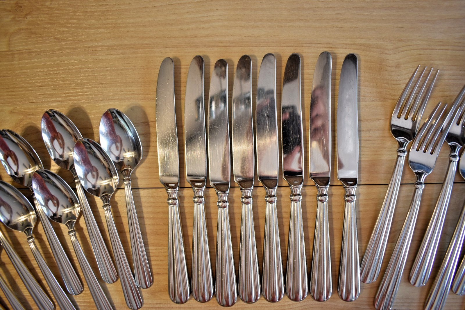 Oneida Unity Pattern USA Heavy Stainless Flatware 47 Pc Service for 8 + Extras