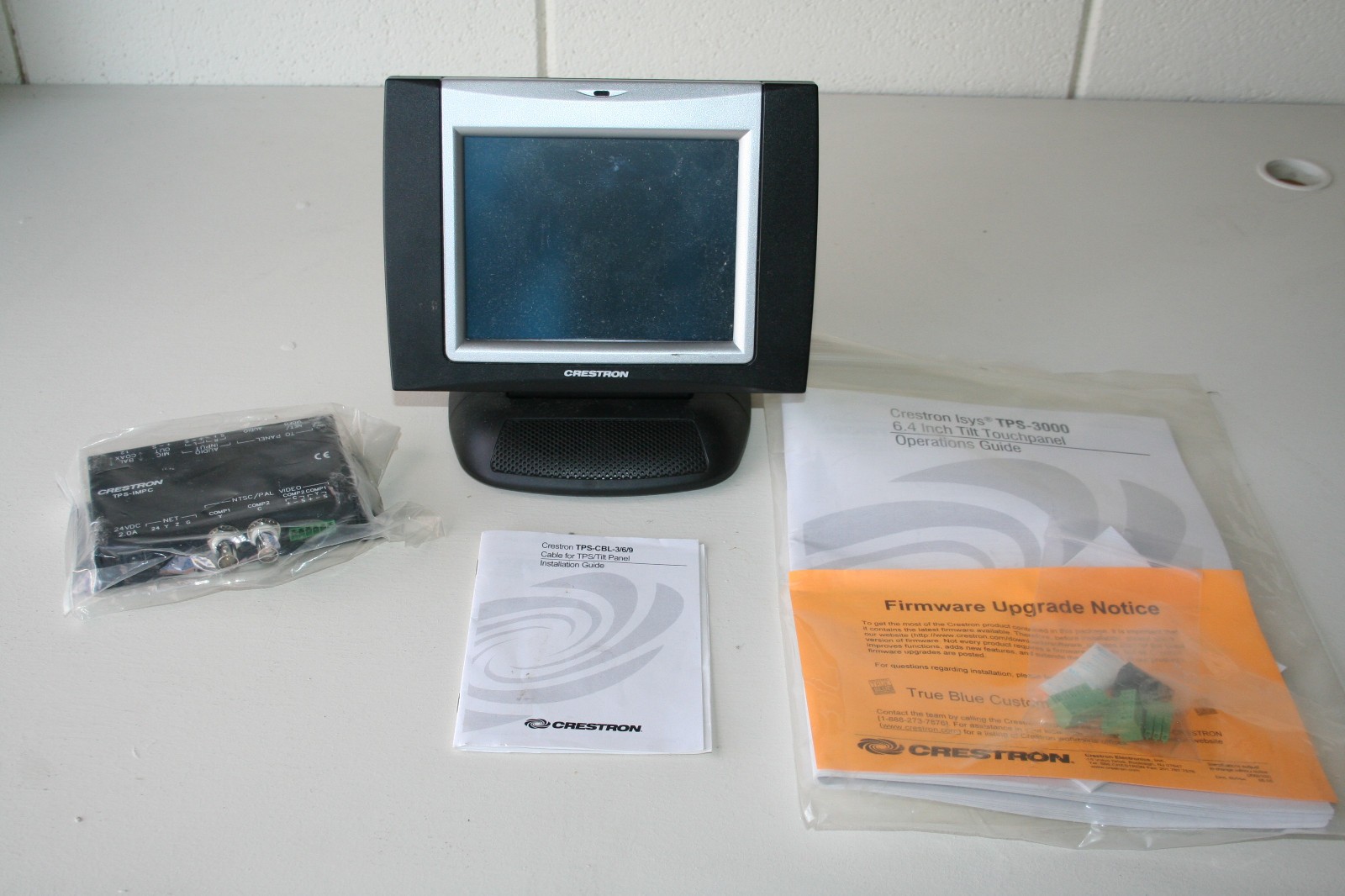 New Crestron isys TPS-3000 Touch Screen Panel 6.4" Tilt Touchscreen Display