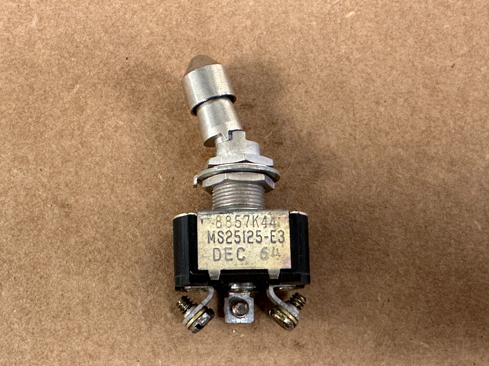 Toggle Switch P/N 8857K44 SA MS25125-E3 New