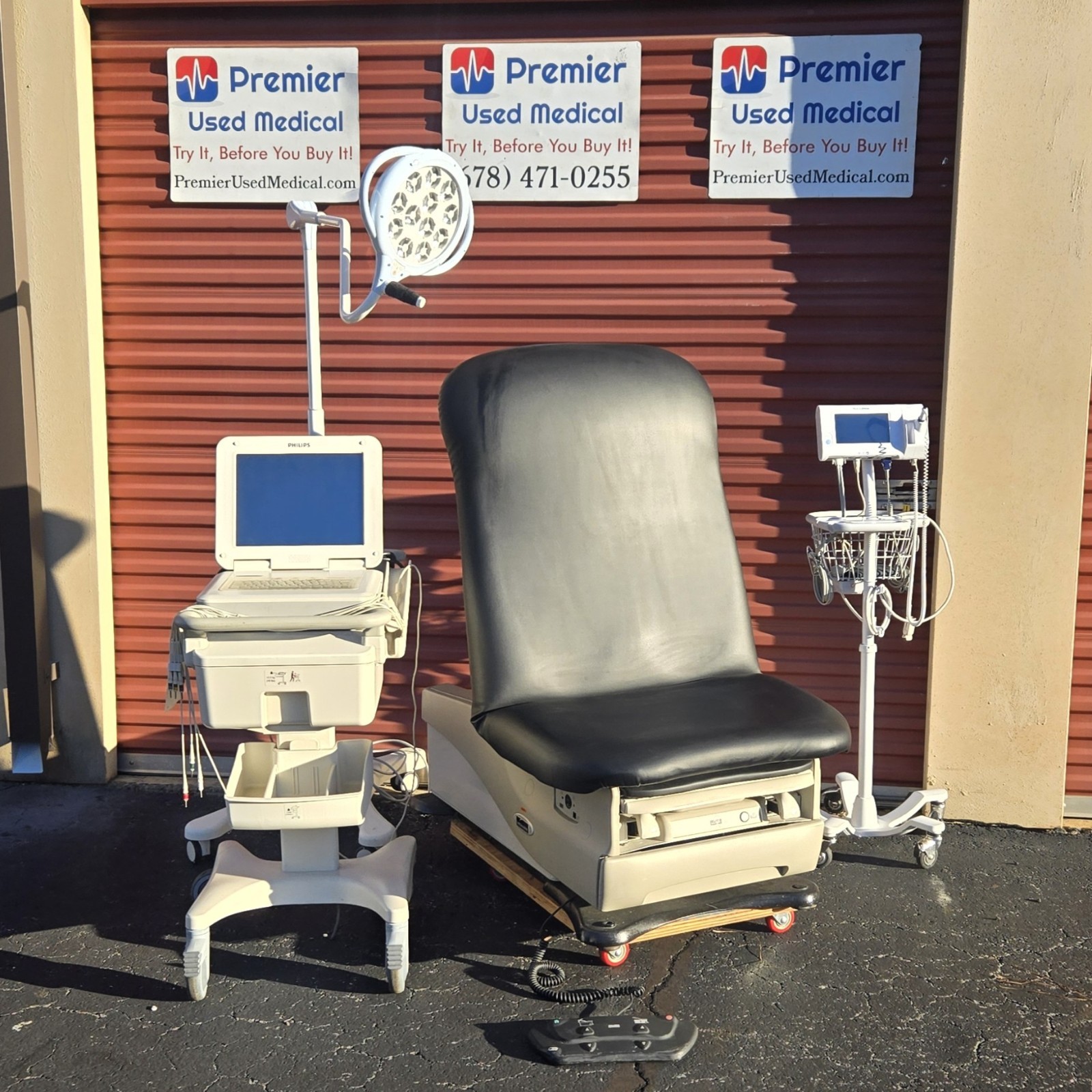 Exam Table Ritter Midmark Power 625 Black Uphol  Premier Used Medical Equipment