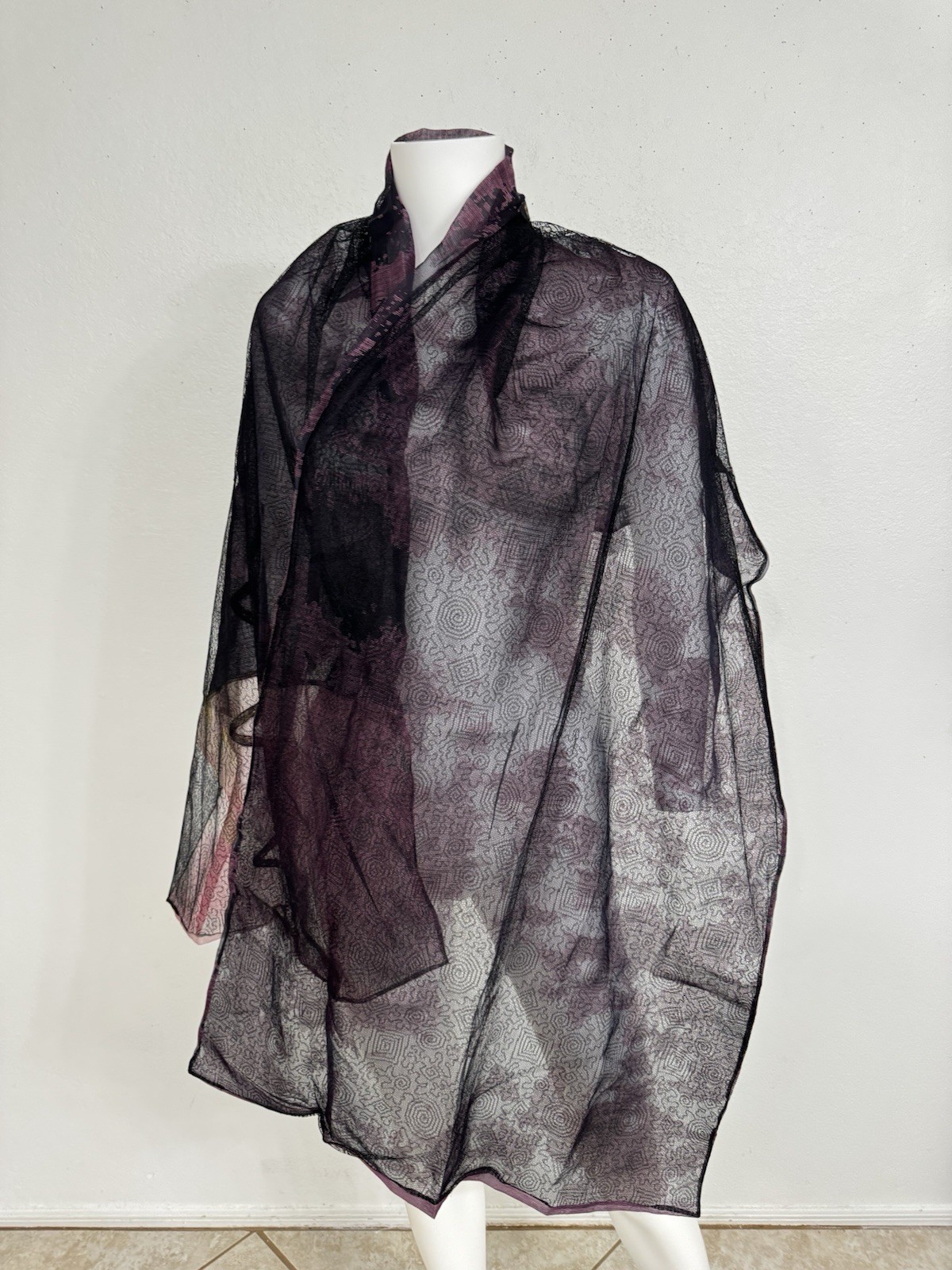 Christian Lacroix Vint. Black Chantilly Lace W Plum Silk Scarf Shawl 30” x 80”