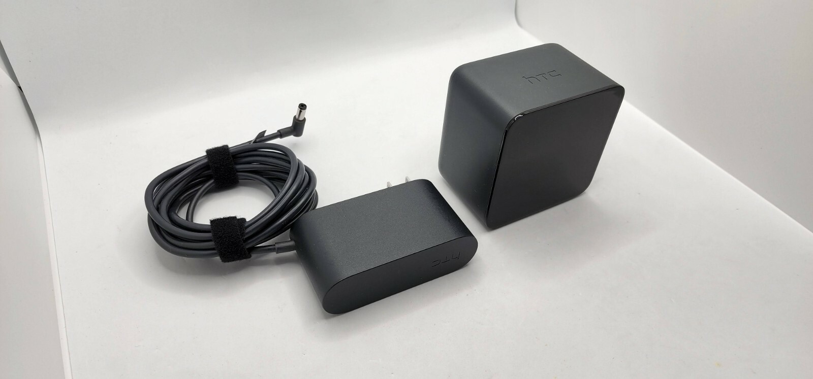 HTC Vive Base Station 1.0 Wall Mount VR Lighthouse Valve Index compatible