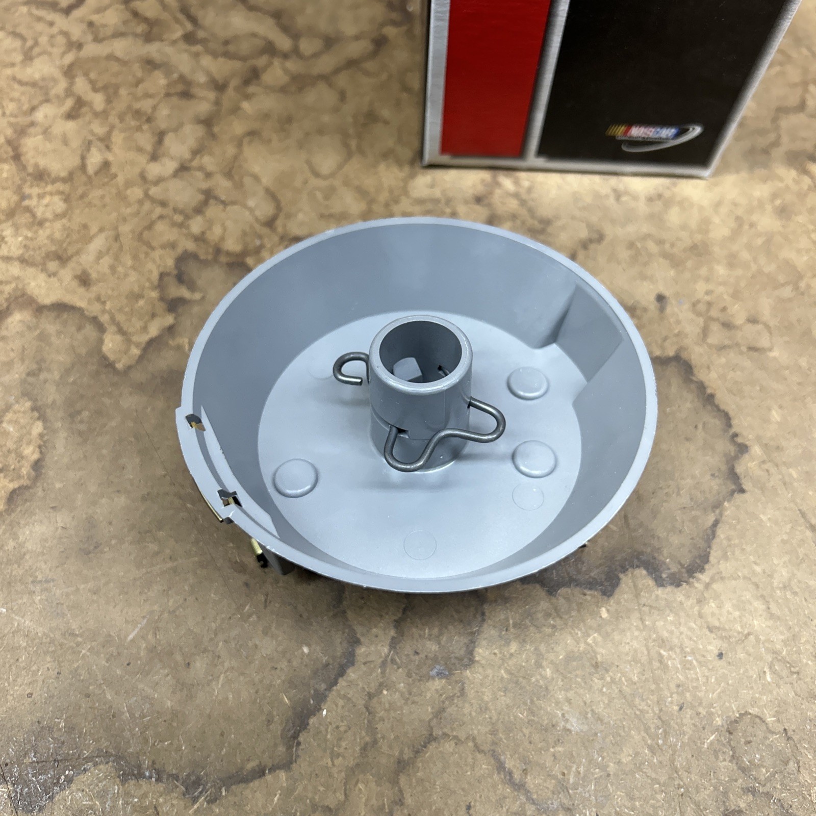 BWD Automotive D200 Distributor Rotor NOS
