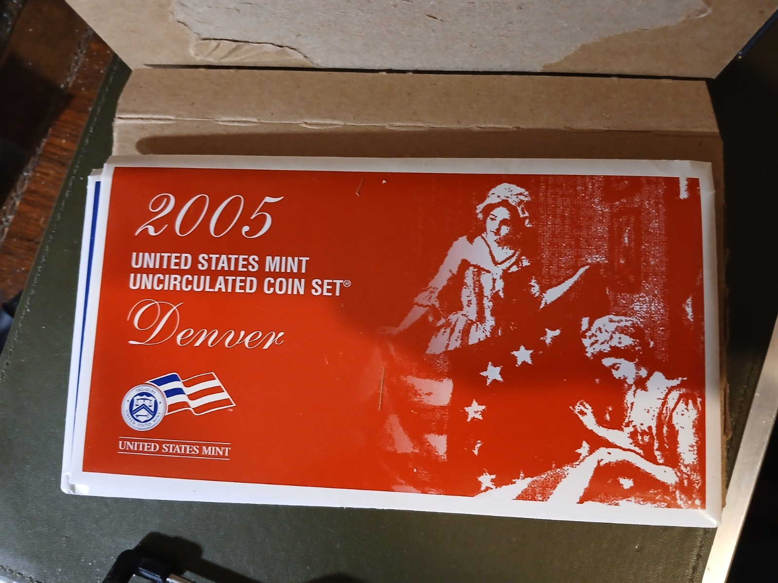 2005 MINT UNCIRCUATED SET ITEM #SUX3-1SET