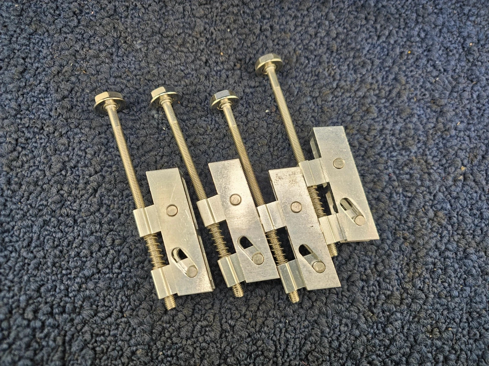 Unirac 302035M Pro Series Small End Clamp with End Cap - 1 pack of 4 pcs  ~  N