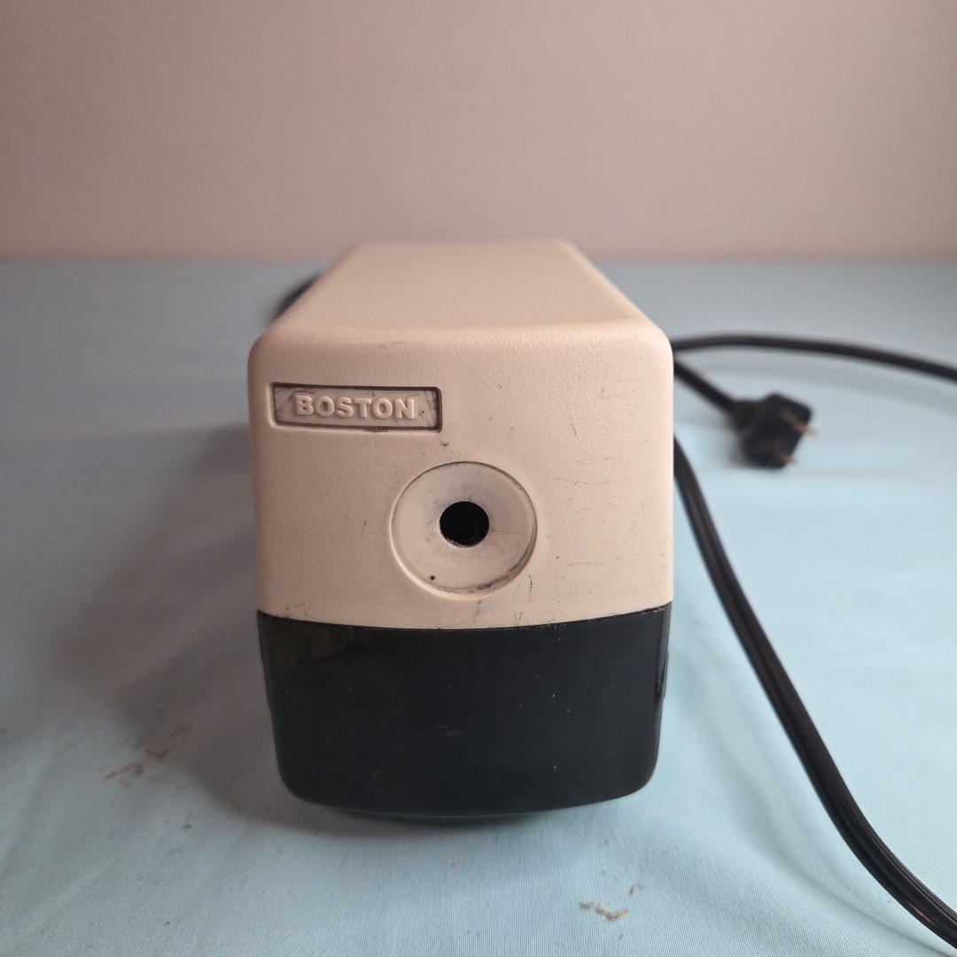 Vintage Boston Electric Pencil Sharpener - Model 19 Made In USA - Tested/Works