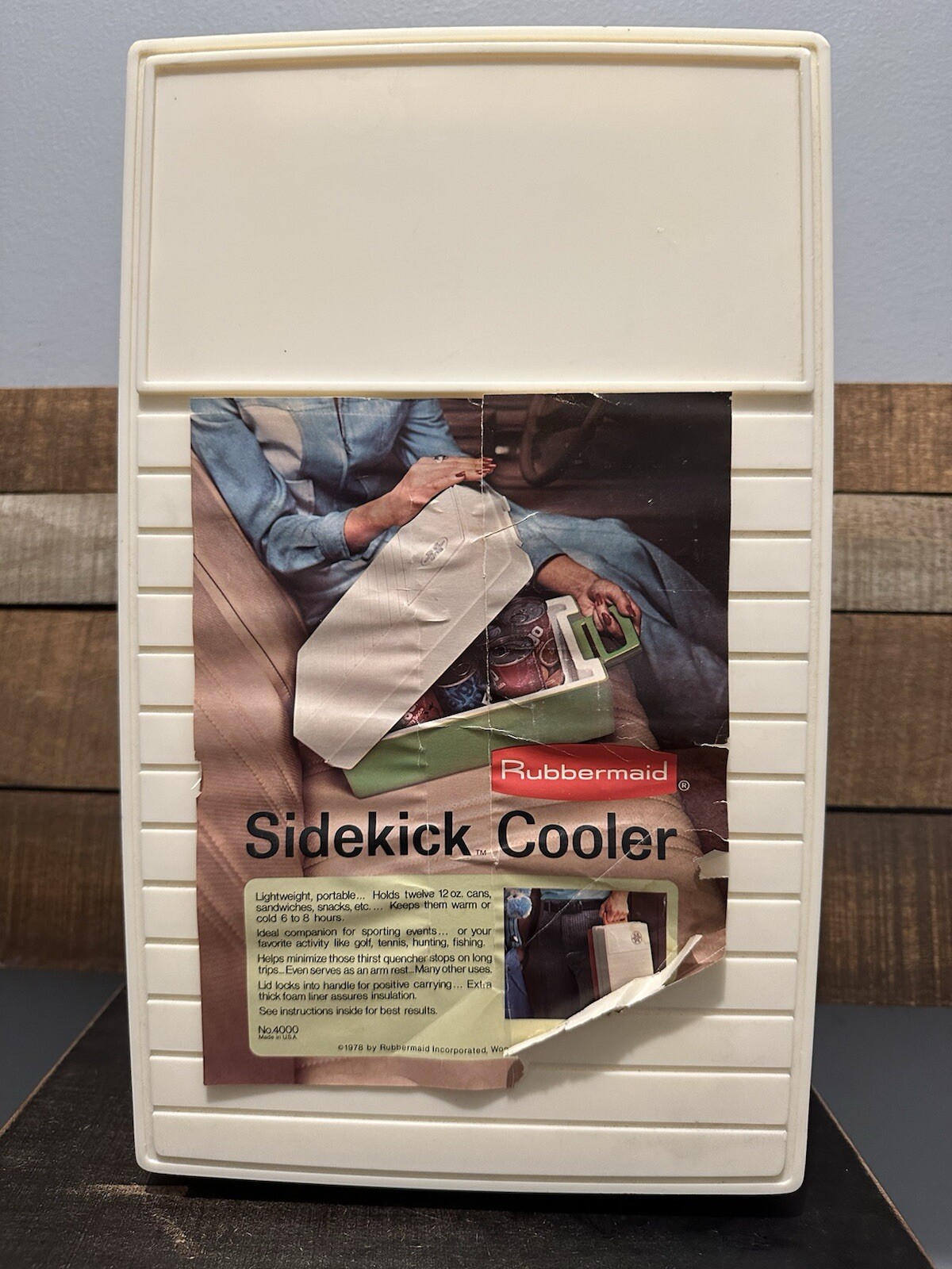 NOS Rubbermaid Sidekick Insulated Cooler 12 Cans Yellow Vintage 1970's USA
