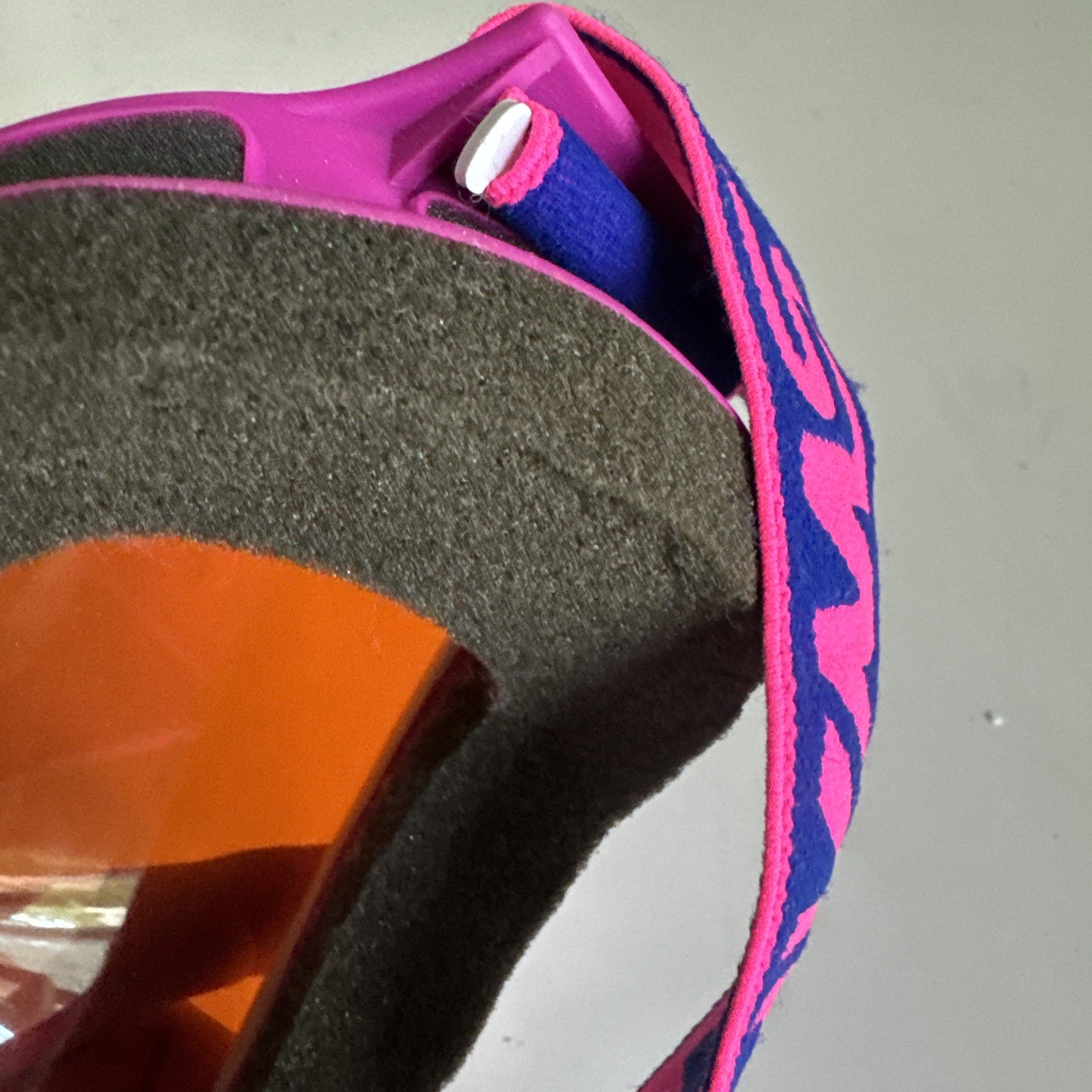 vintage swans ski goggles (d23)