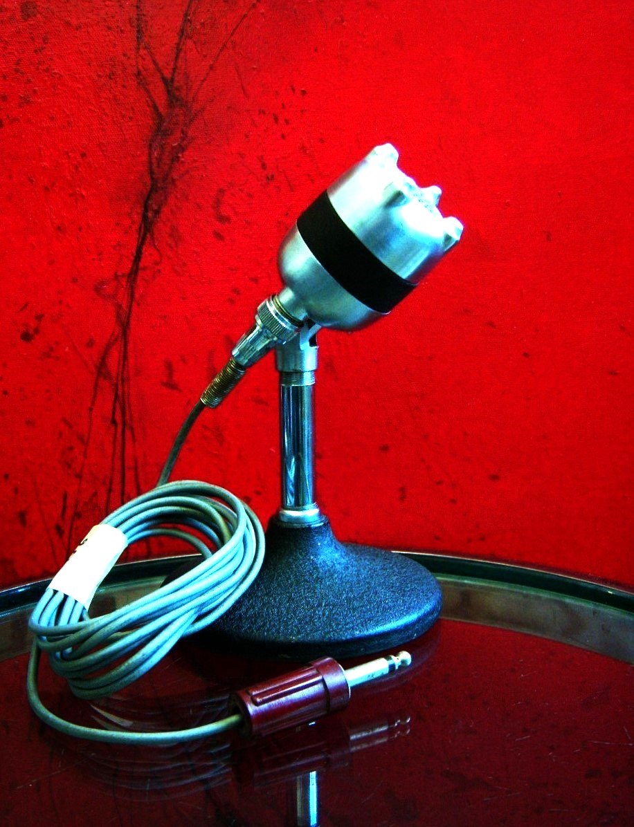 Vintage 1940's American D4T dynamic microphone harp Hi Z w cable Shure Altec # 5