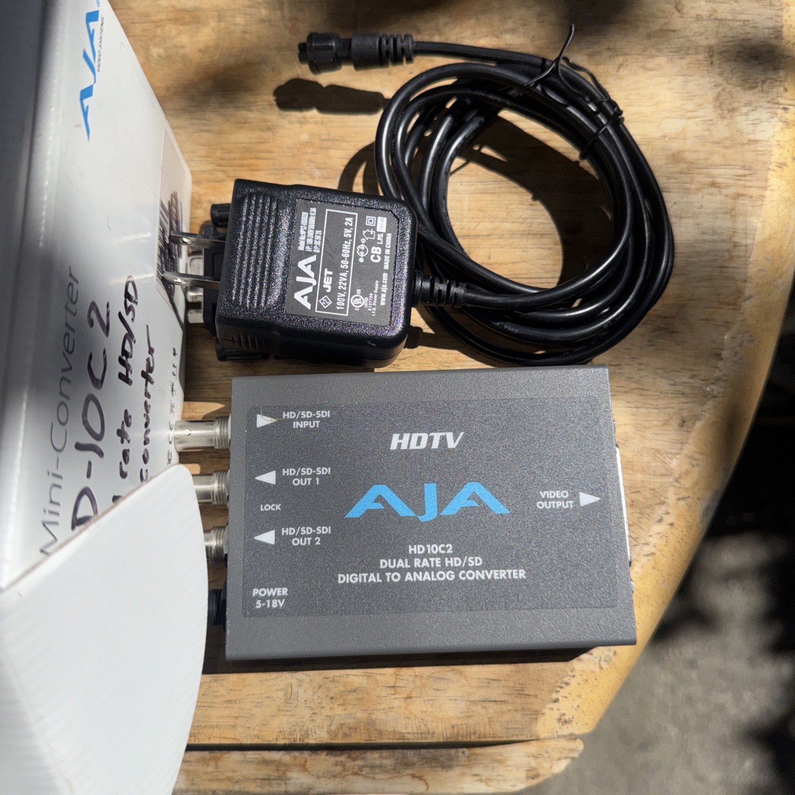 AJA HDTV HD10C2 Dual Rate HD/SD Digital to Analog Converter (S3)