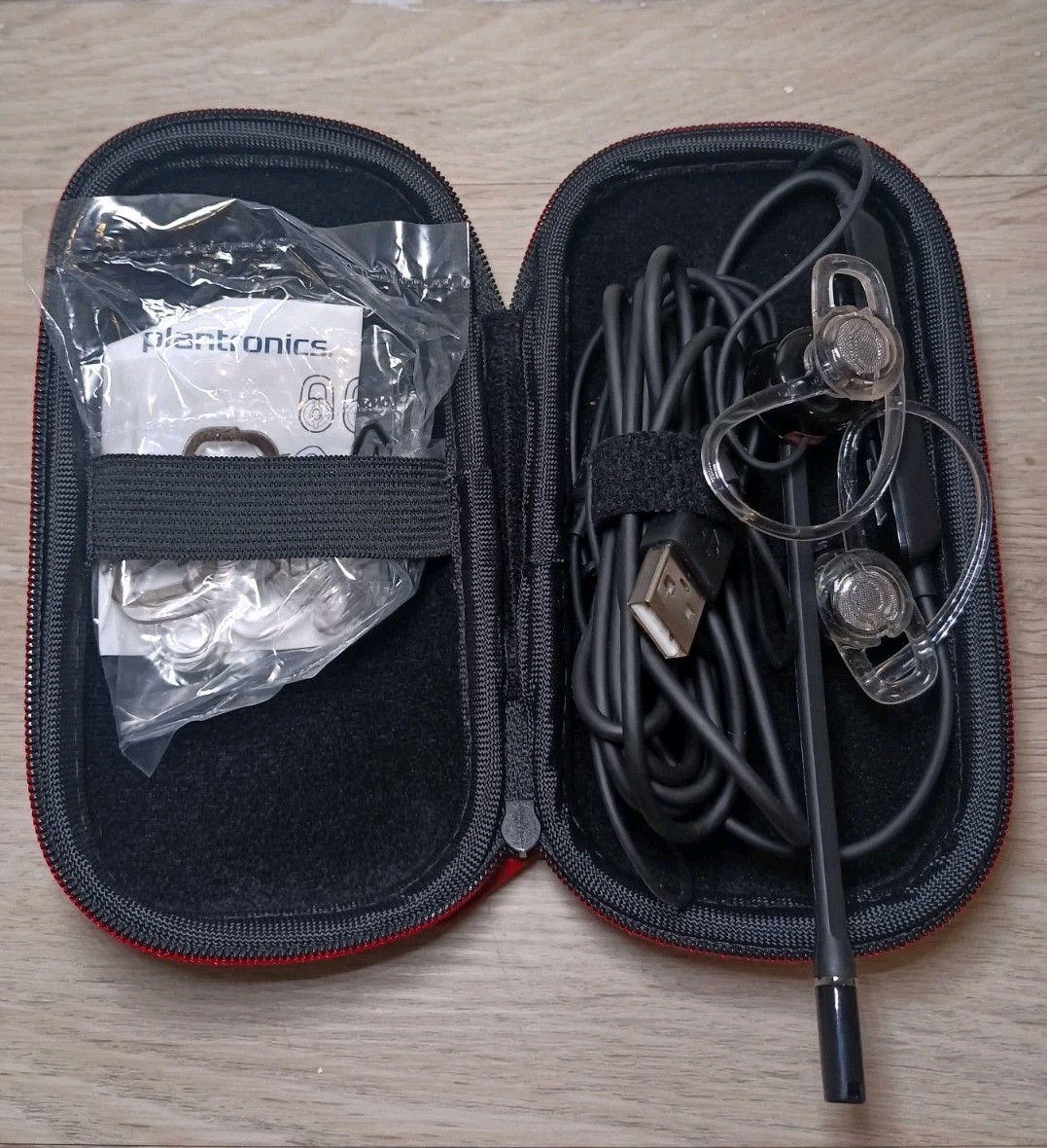 Plantronics Blackwire C435-M Modular USB Headset with Travel Case
