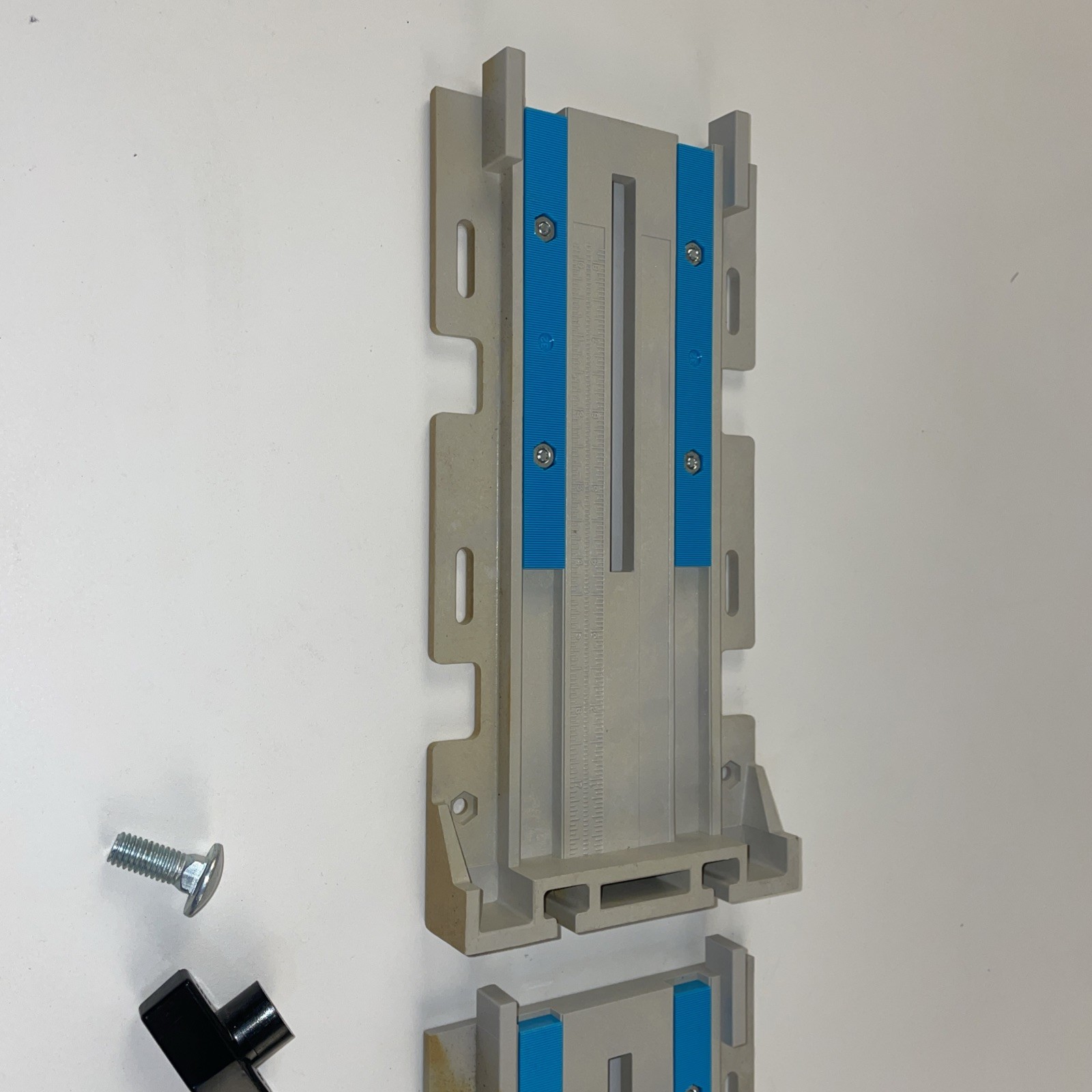 Incra Jig Universal Precision Positioning Jig.