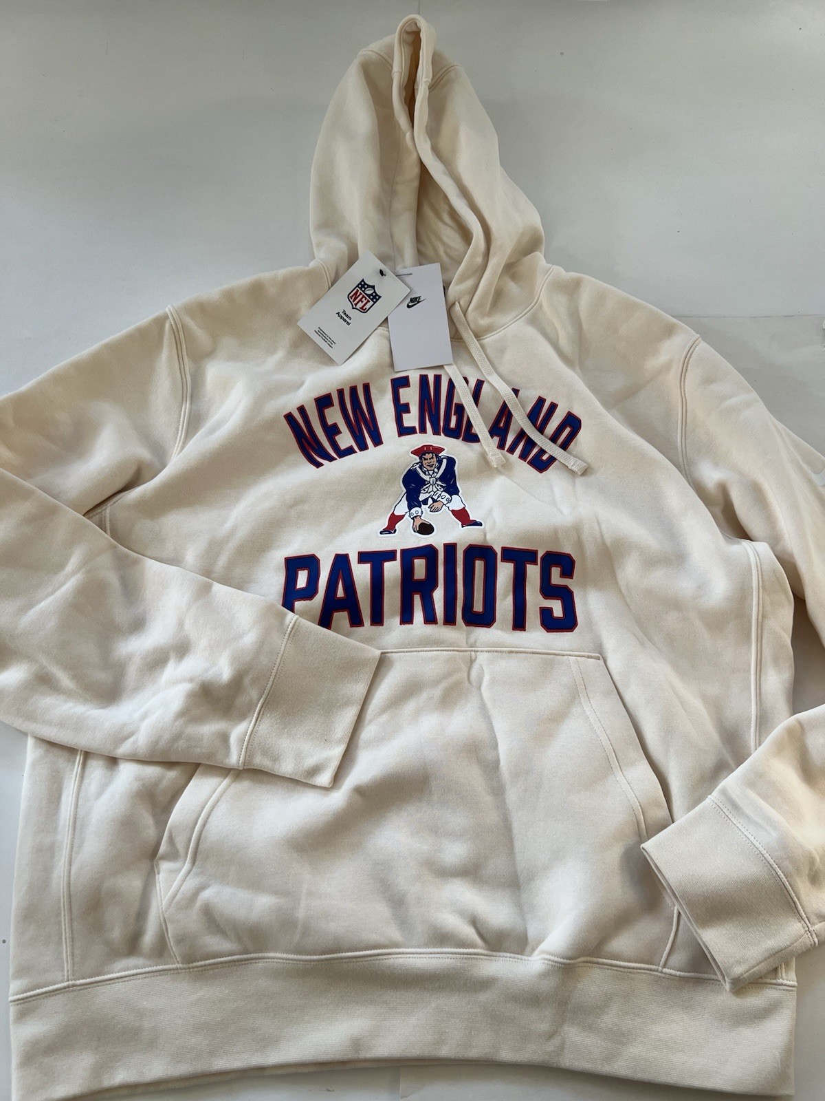 Nike New England Patriots Club Fleece Hoodie Cream Men’s Size S- 2XL $80 NEW