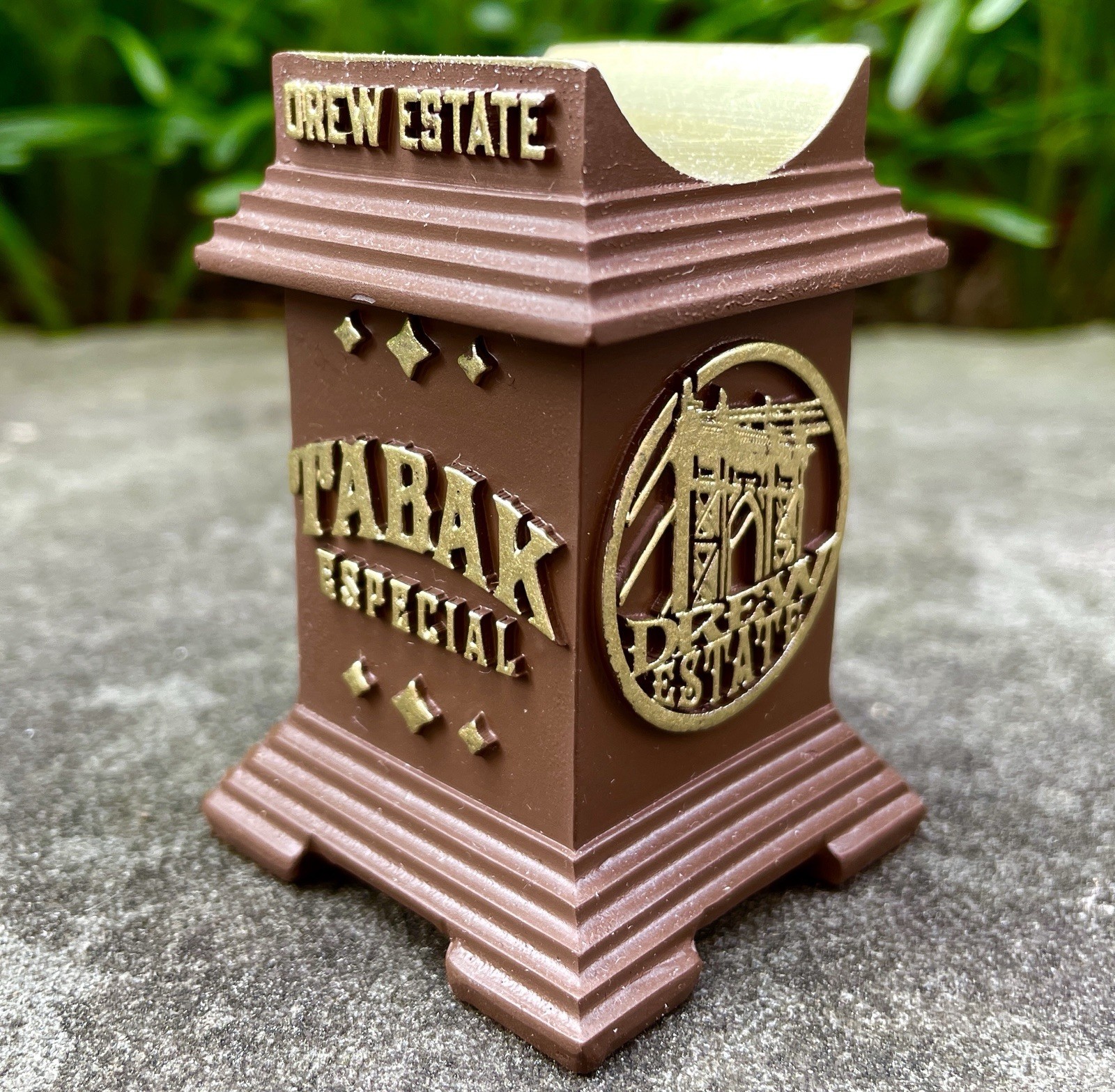 Tabak Especial Cigar Rest, by Drew Estate